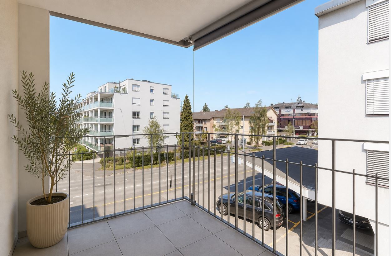 Balkon mit Stadtblick