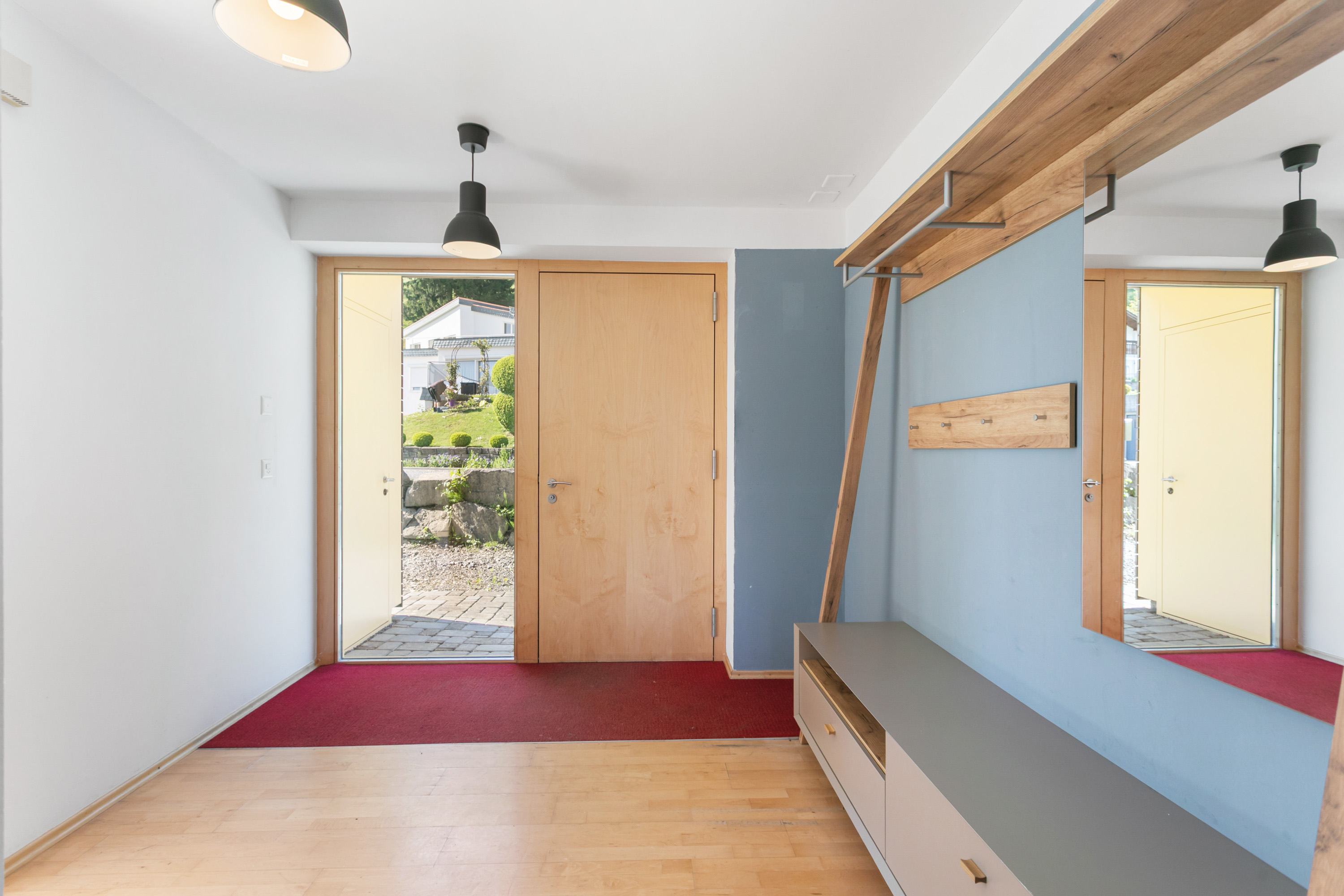 Eingangsbereich mit Garderobe