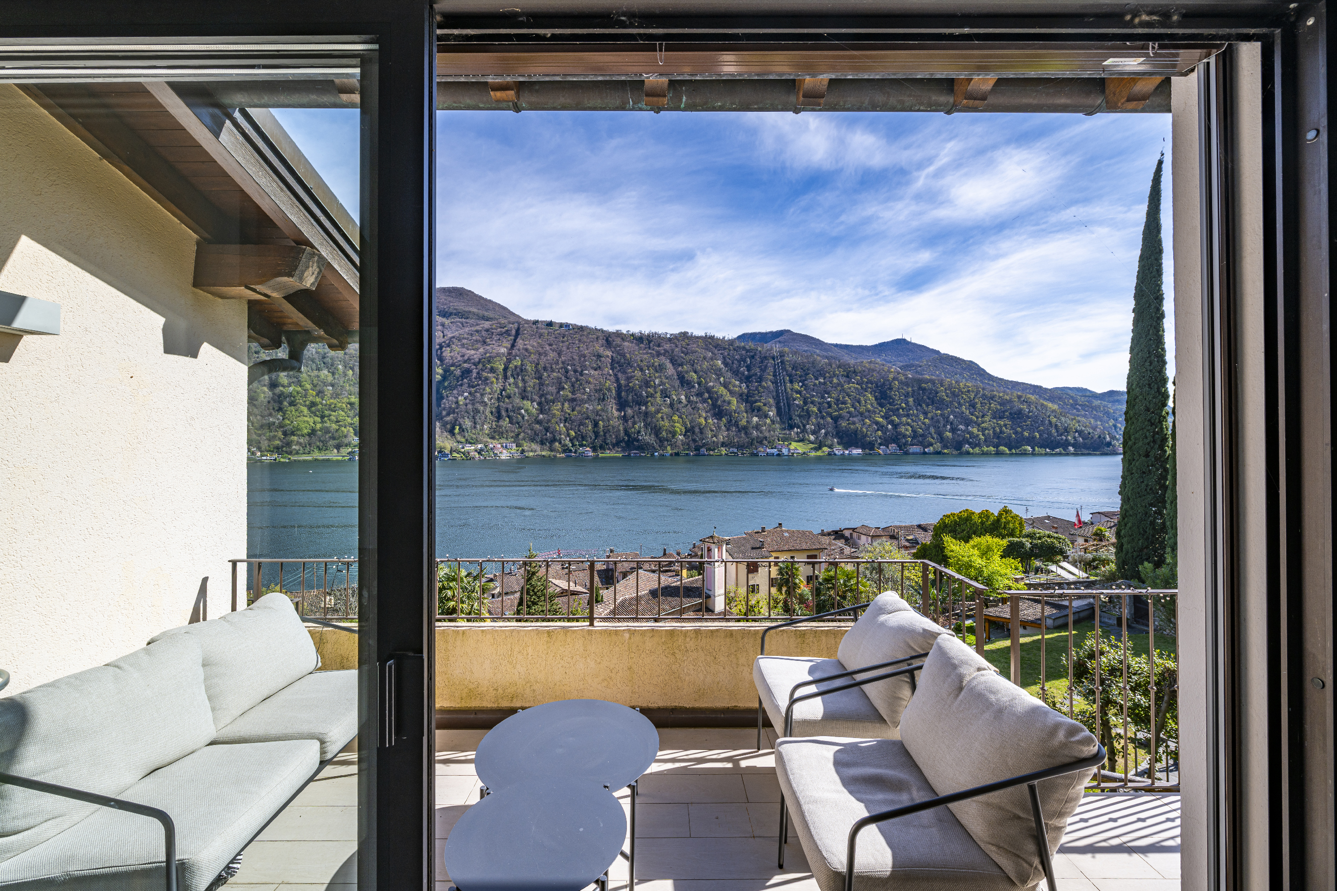 Seeblick vom Balkon