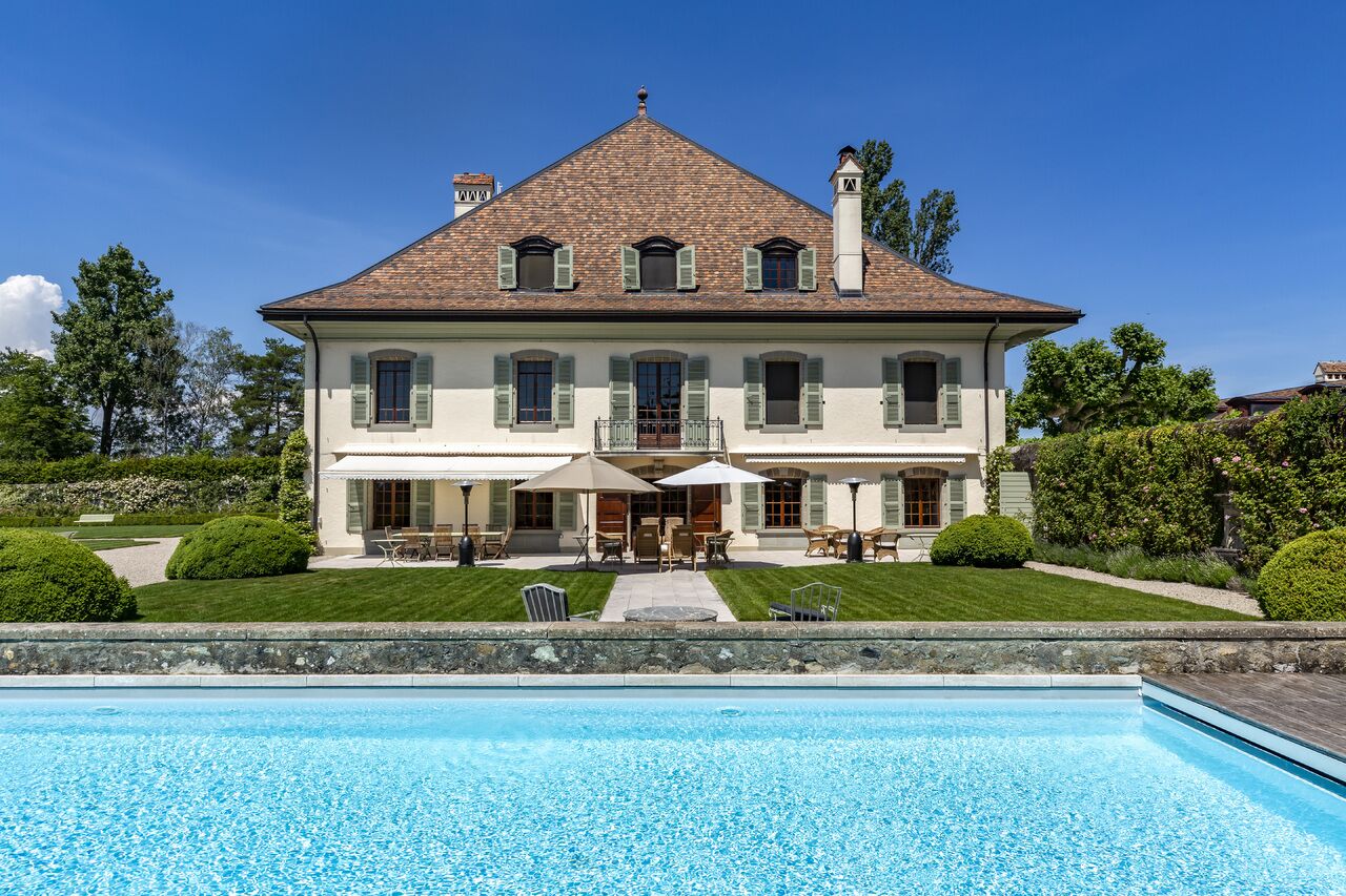 Historische Villa mit Pool und Garten