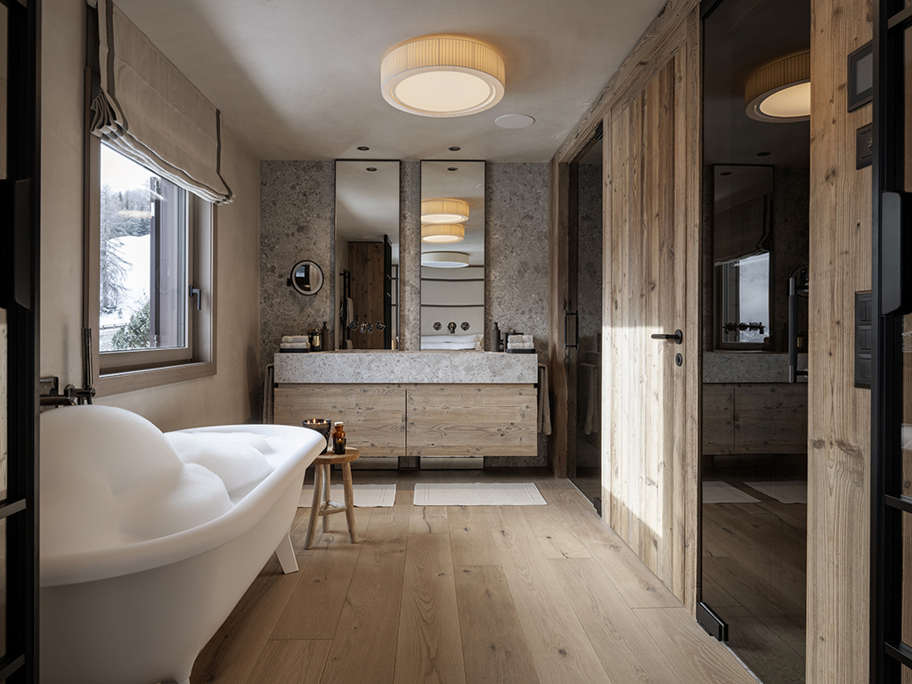Modernes Badezimmer mit Naturholz und Stein