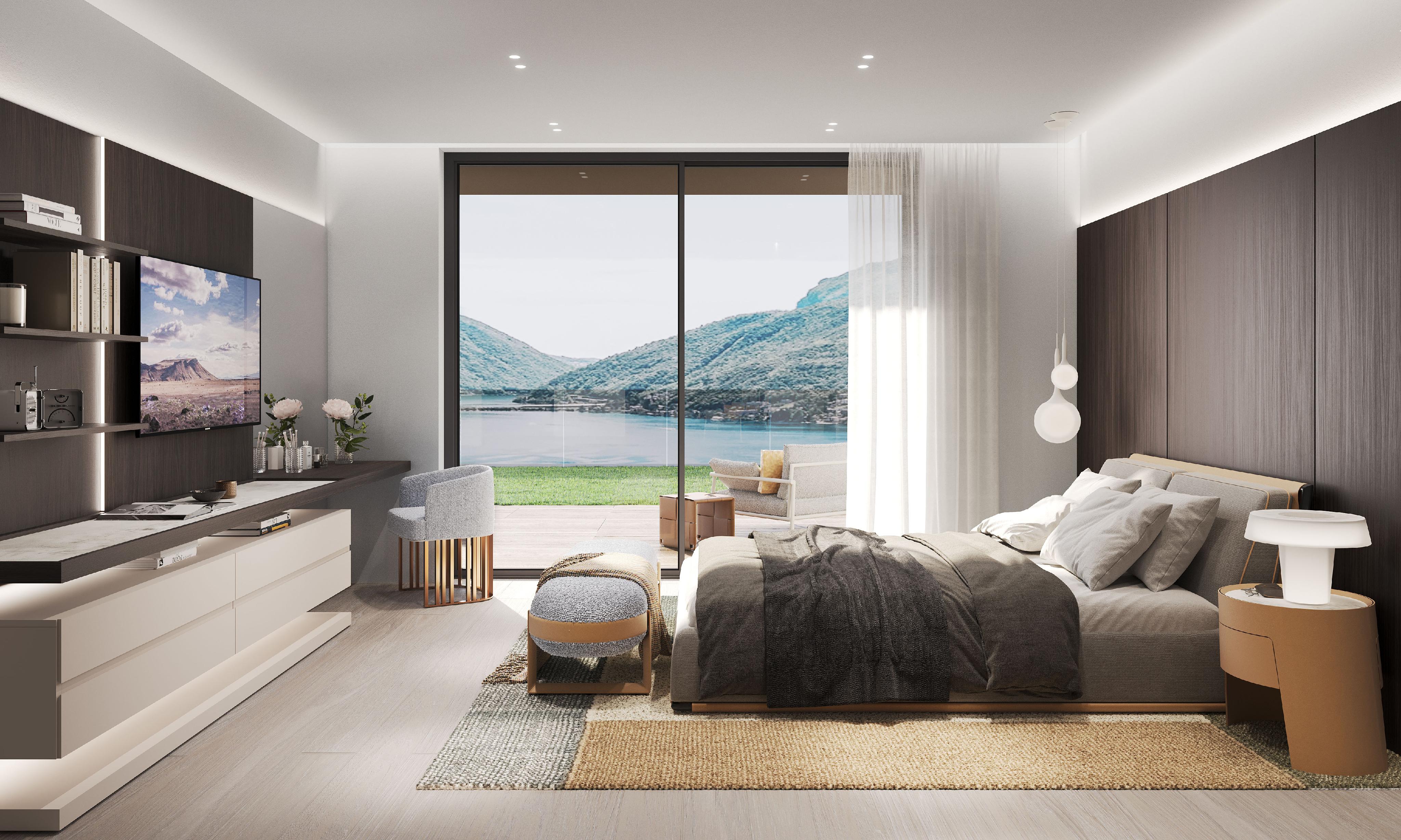 Modernes Schlafzimmer mit Panoramafenster und Seeblick