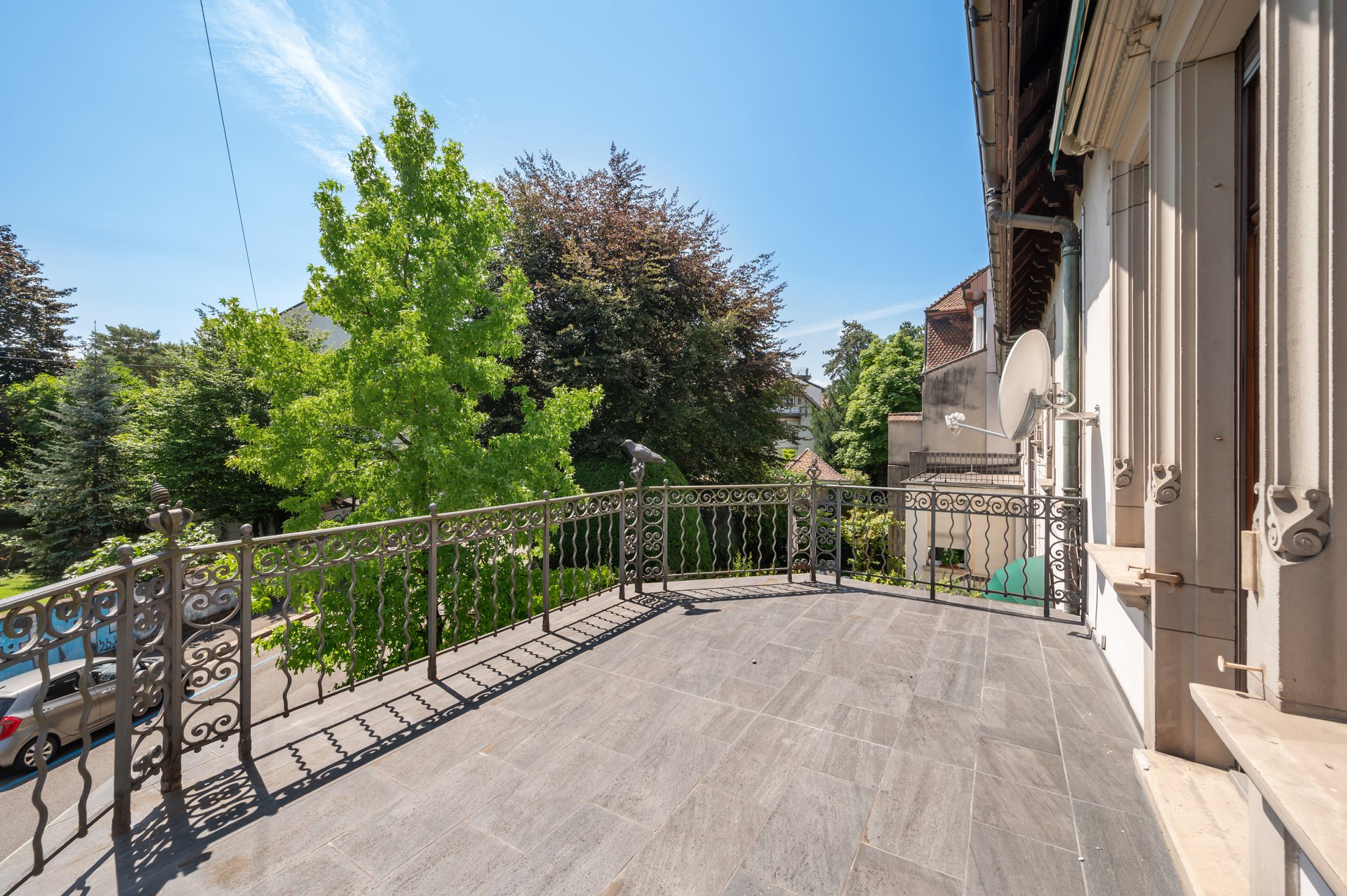 Balkon mit Blick ins Grüne