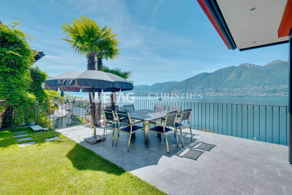 Terrasse mit Seeblick
