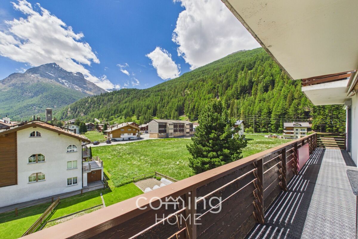 Bergblick vom Balkon