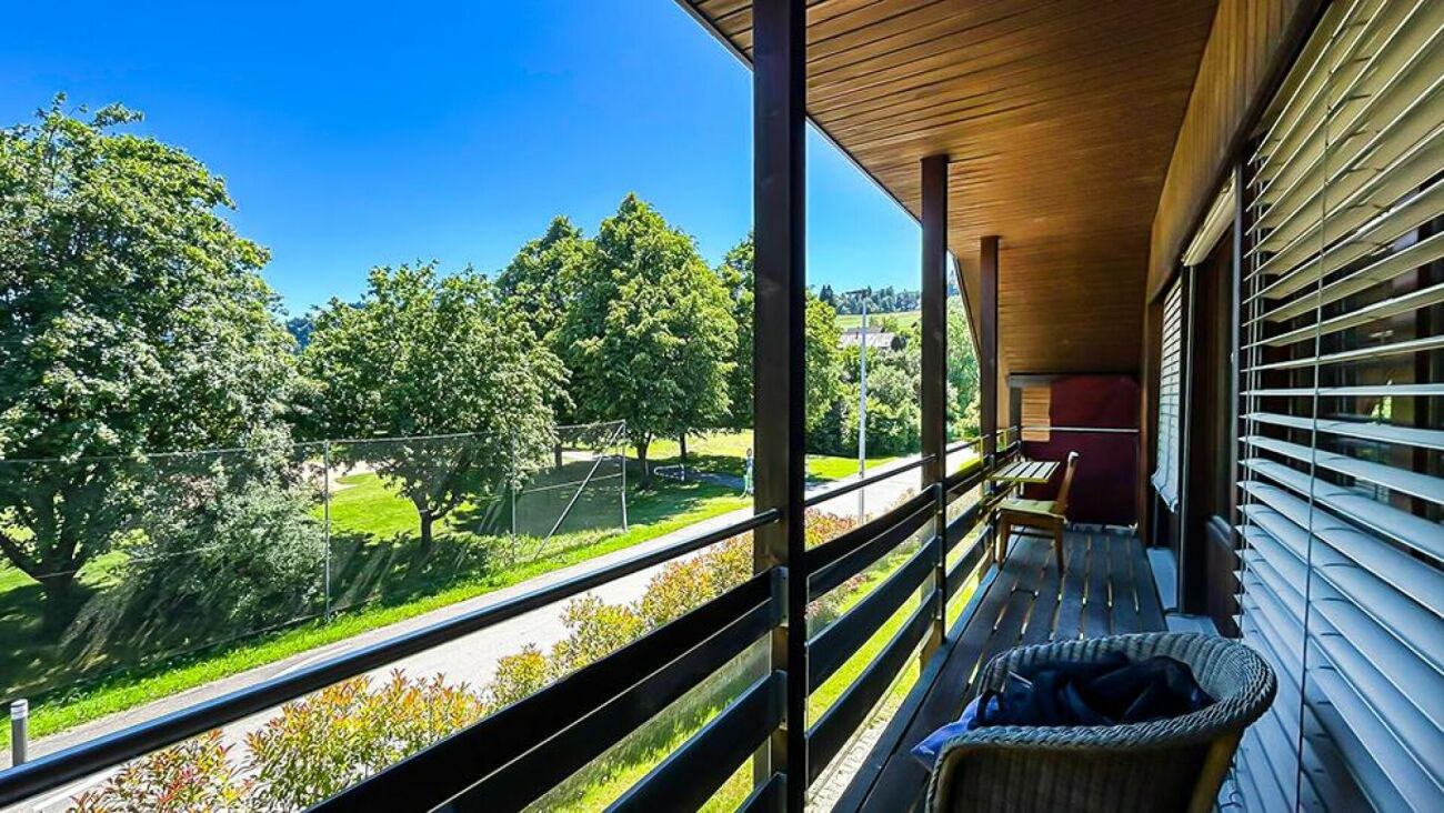 Balkon mit Blick ins Grüne