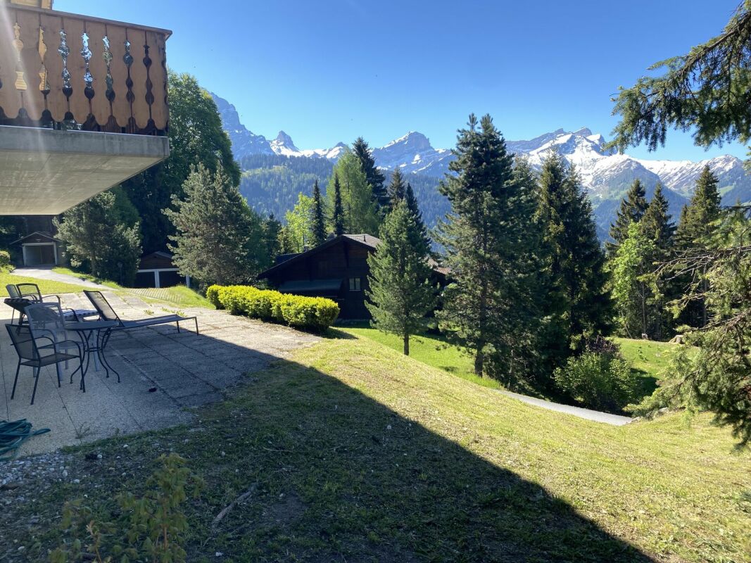 Bergterrasse mit Panorama