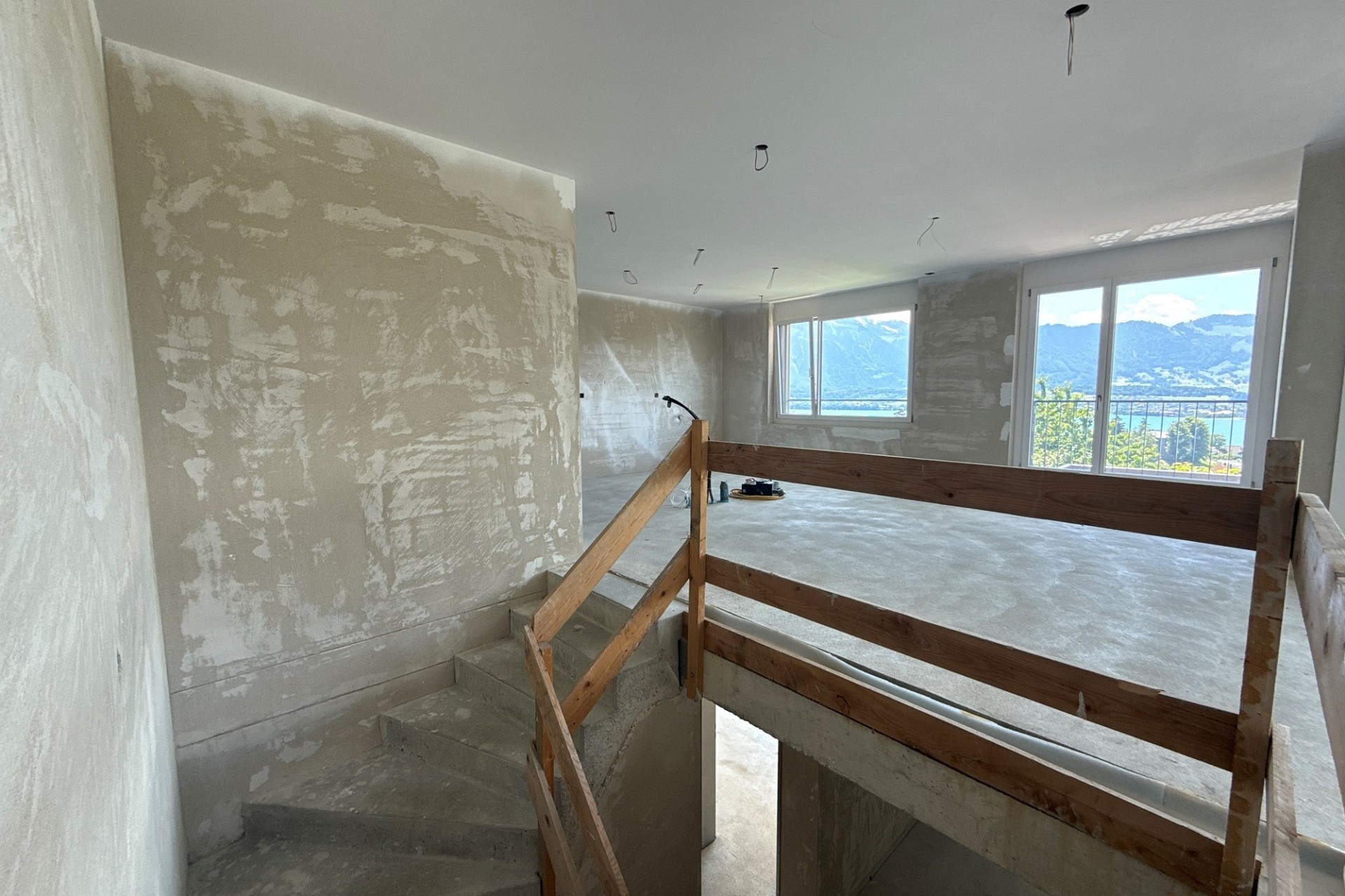 Treppenbereich im Ausbau mit Aussicht