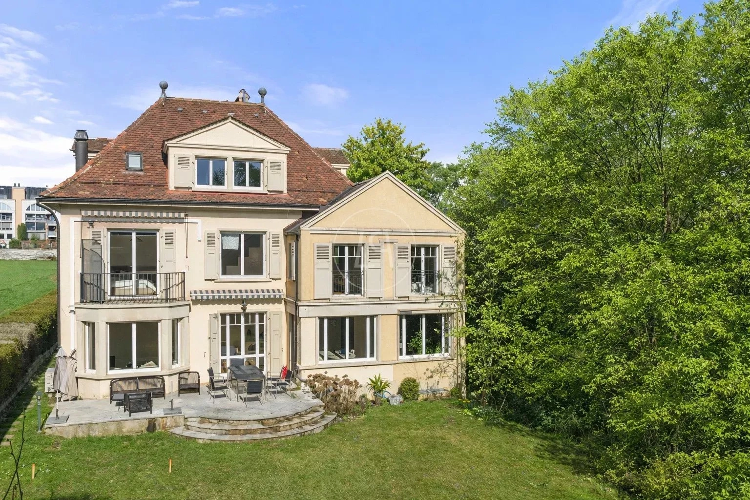 Historische Villa mit Garten
