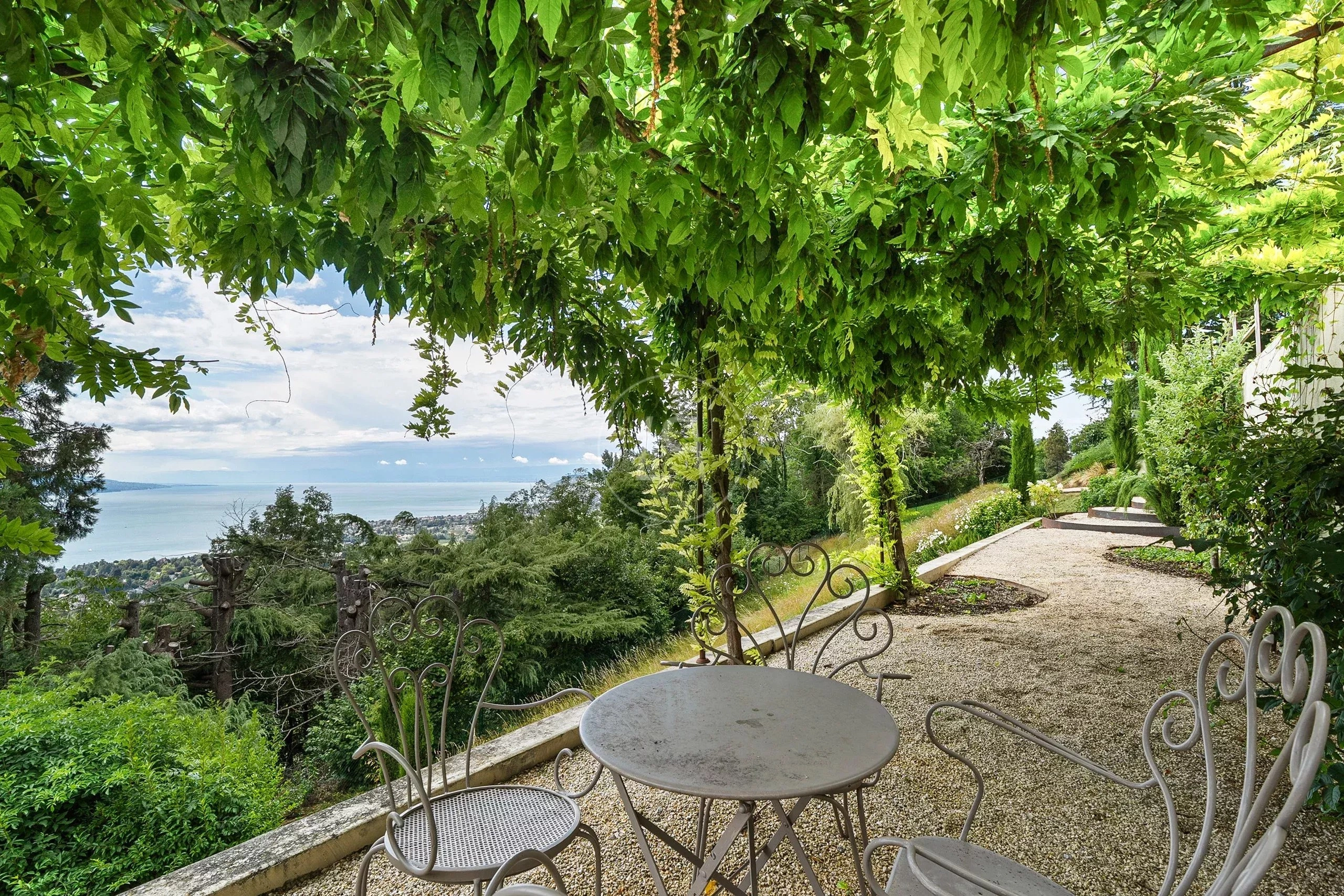Terrasse mit Meerblick