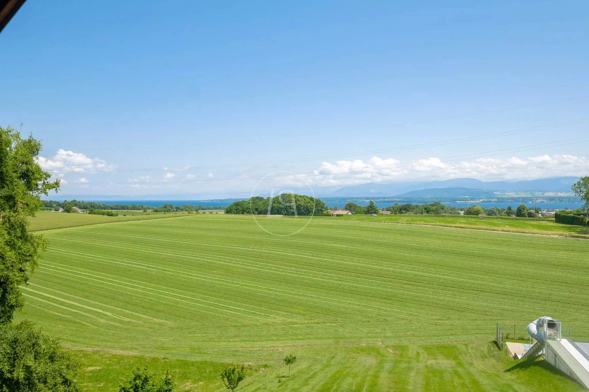 Landschaftsaufnahme mit Fernblick