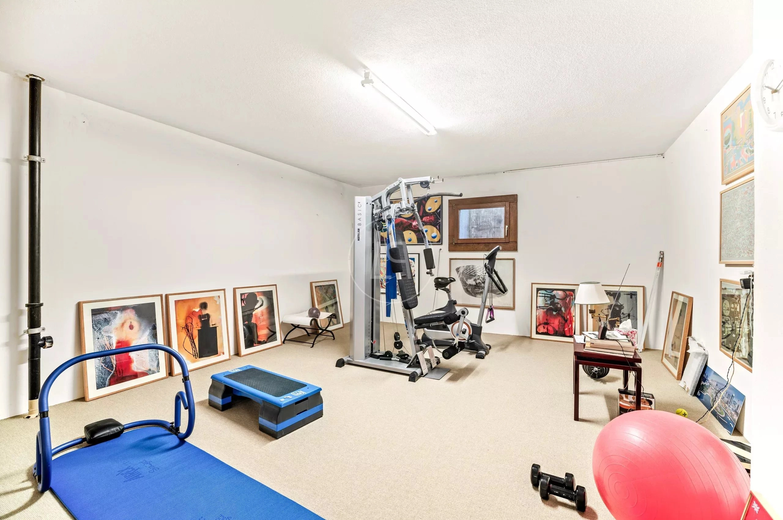 Fitnessraum im Untergeschoss