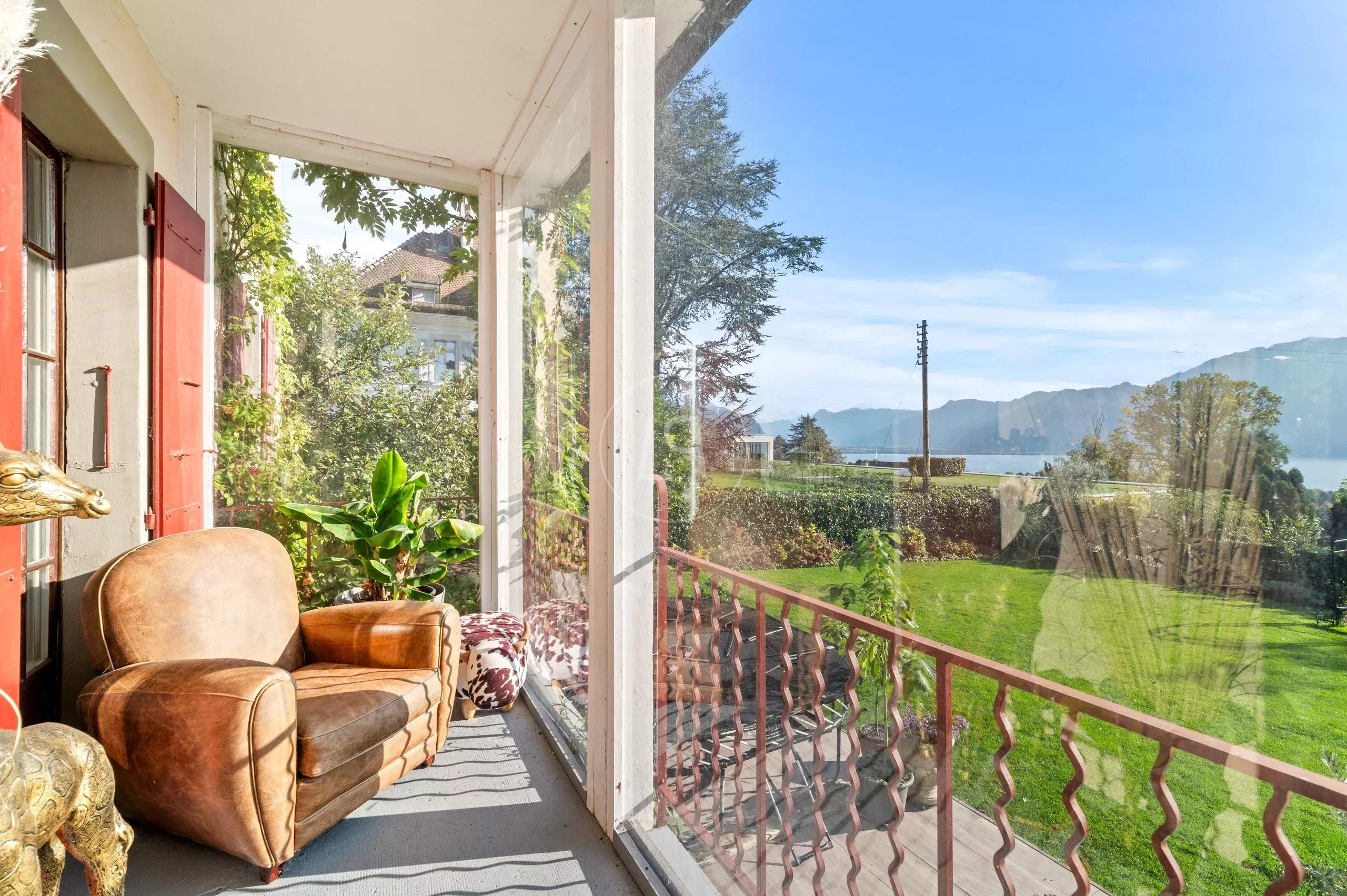 Balkon mit Seeblick