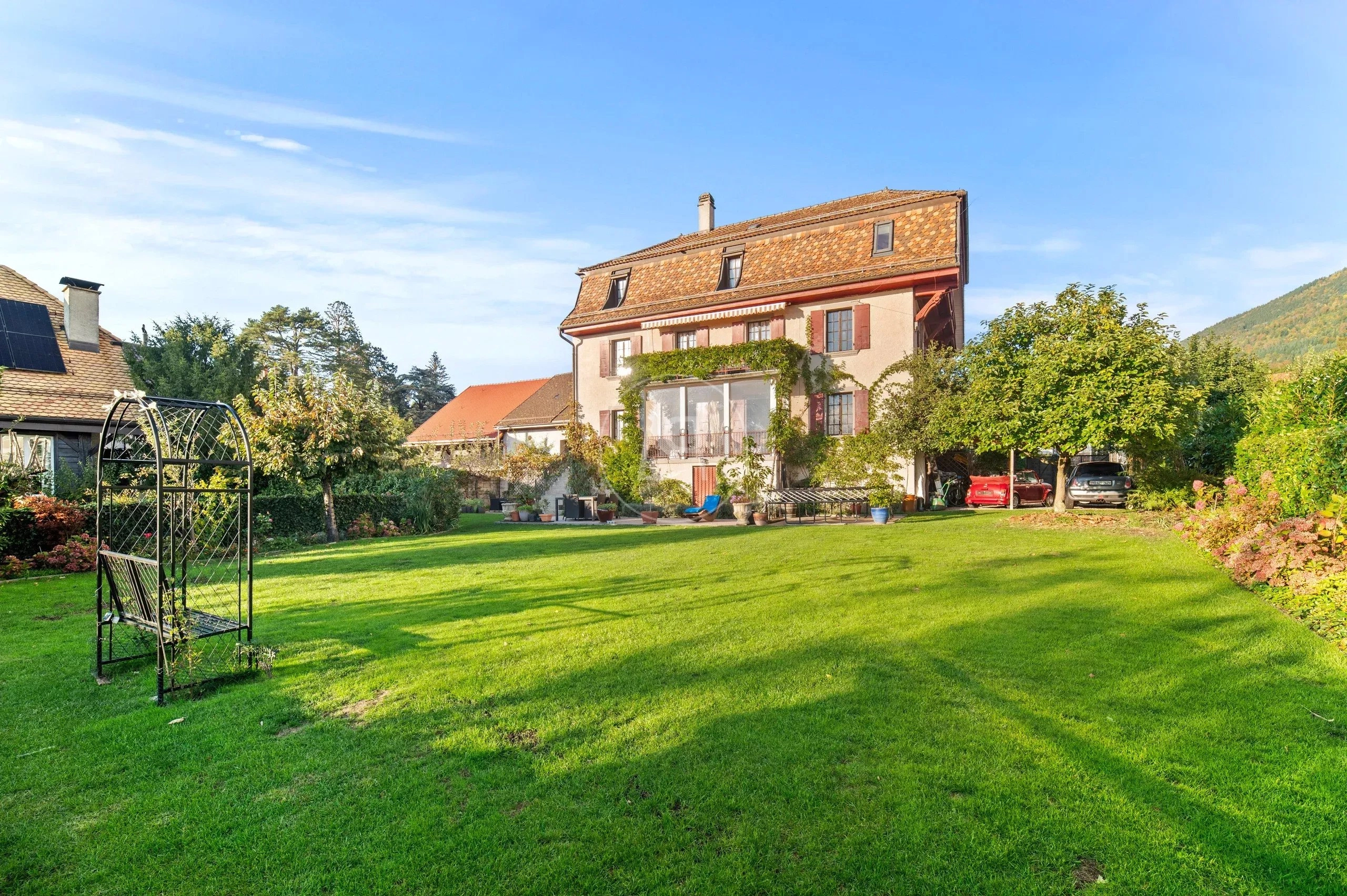 Haus mit großem Garten