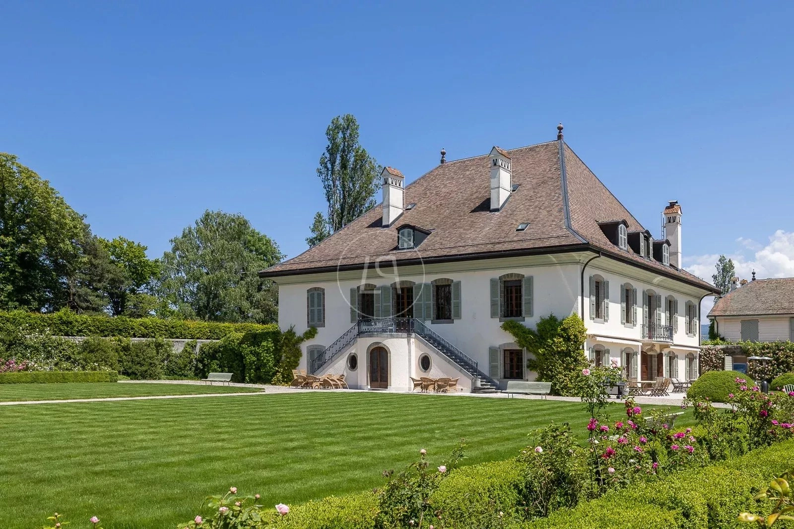 Historisches Landhaus mit großem Garten