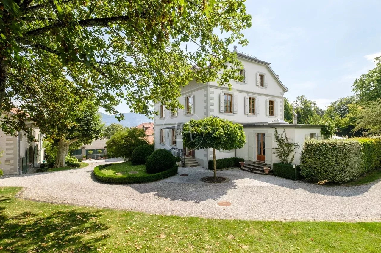 Historische Villa mit Garten
