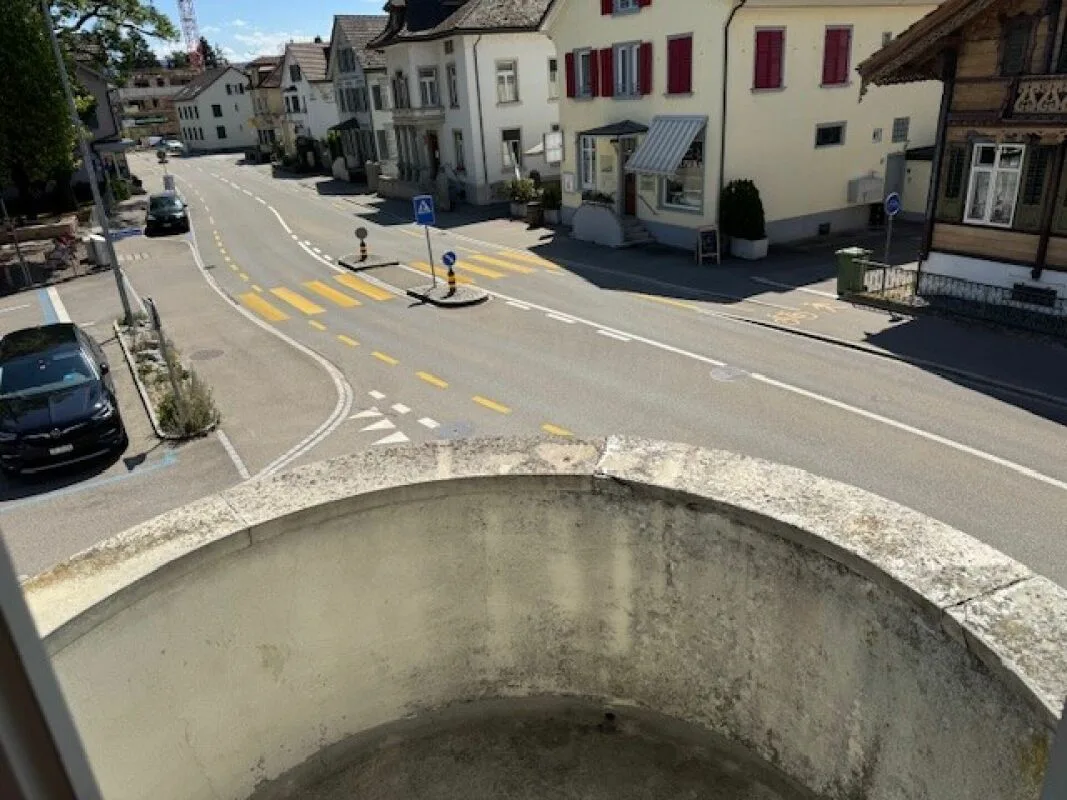 Charmante, teilsanierte 3.5-Zimmerwohnung im Zentrum – Weinfelden