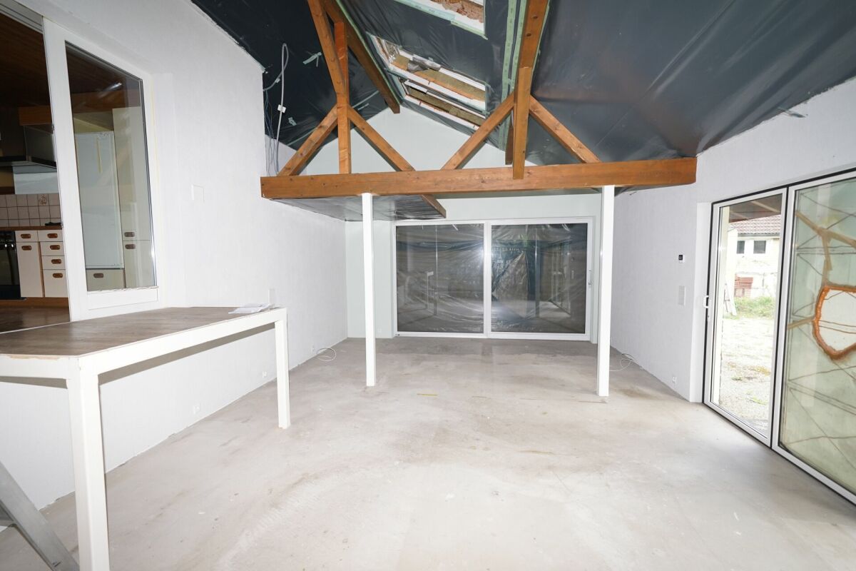 Ausgebauter Innenraum im Rohbauzustand