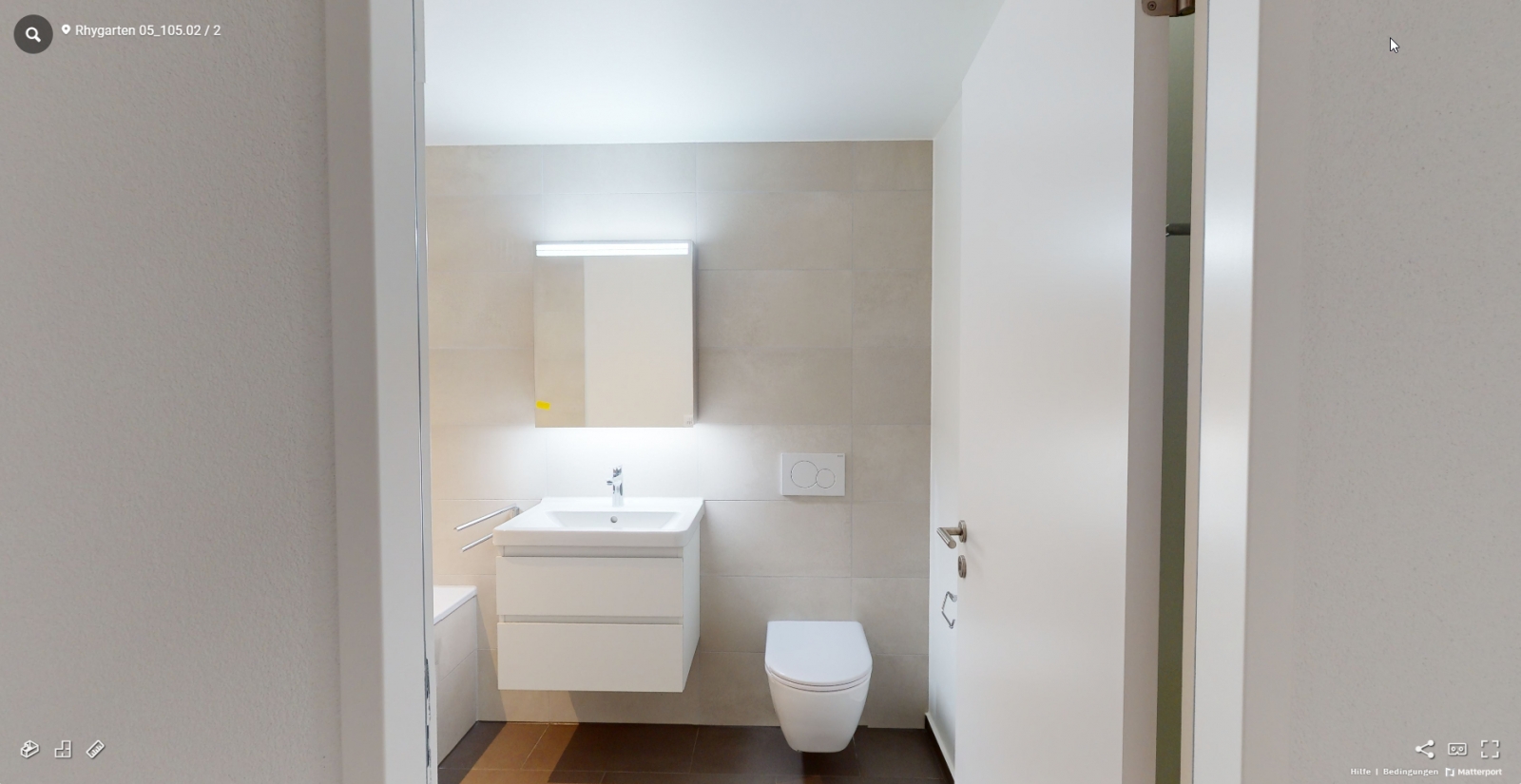 Modernes Gäste-WC mit Waschtisch und Wand-WC