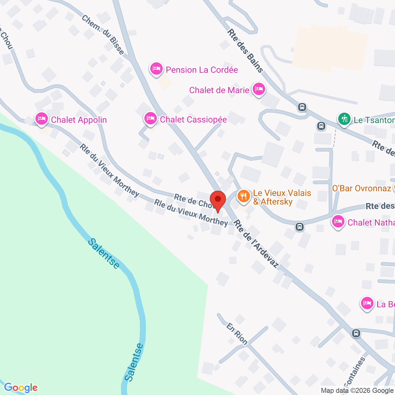 Kartenansicht eines Wohngebiets am Fluss