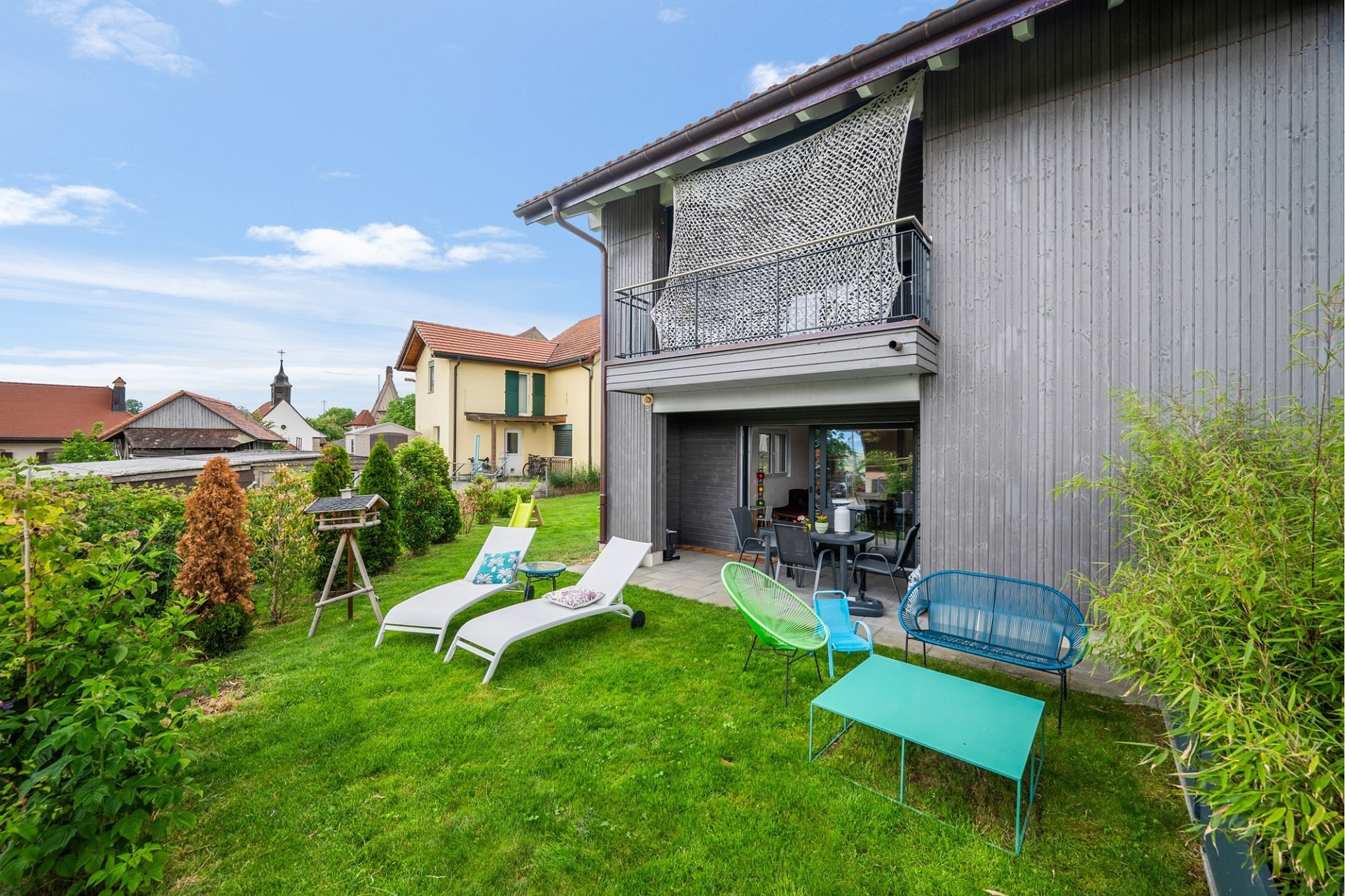 Haus mit Garten und Terrasse