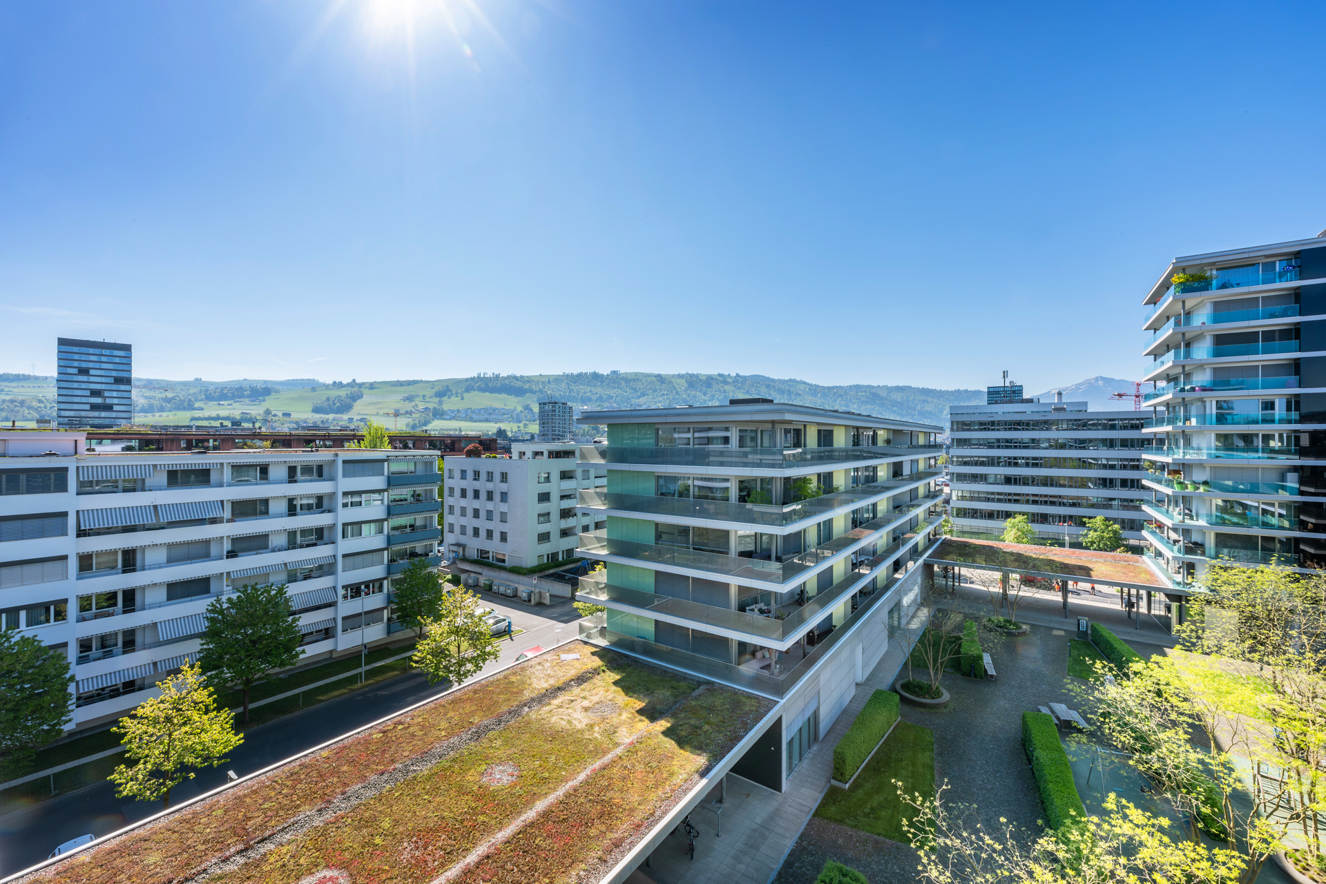 Urbanes Wohnquartier mit moderner Architektur