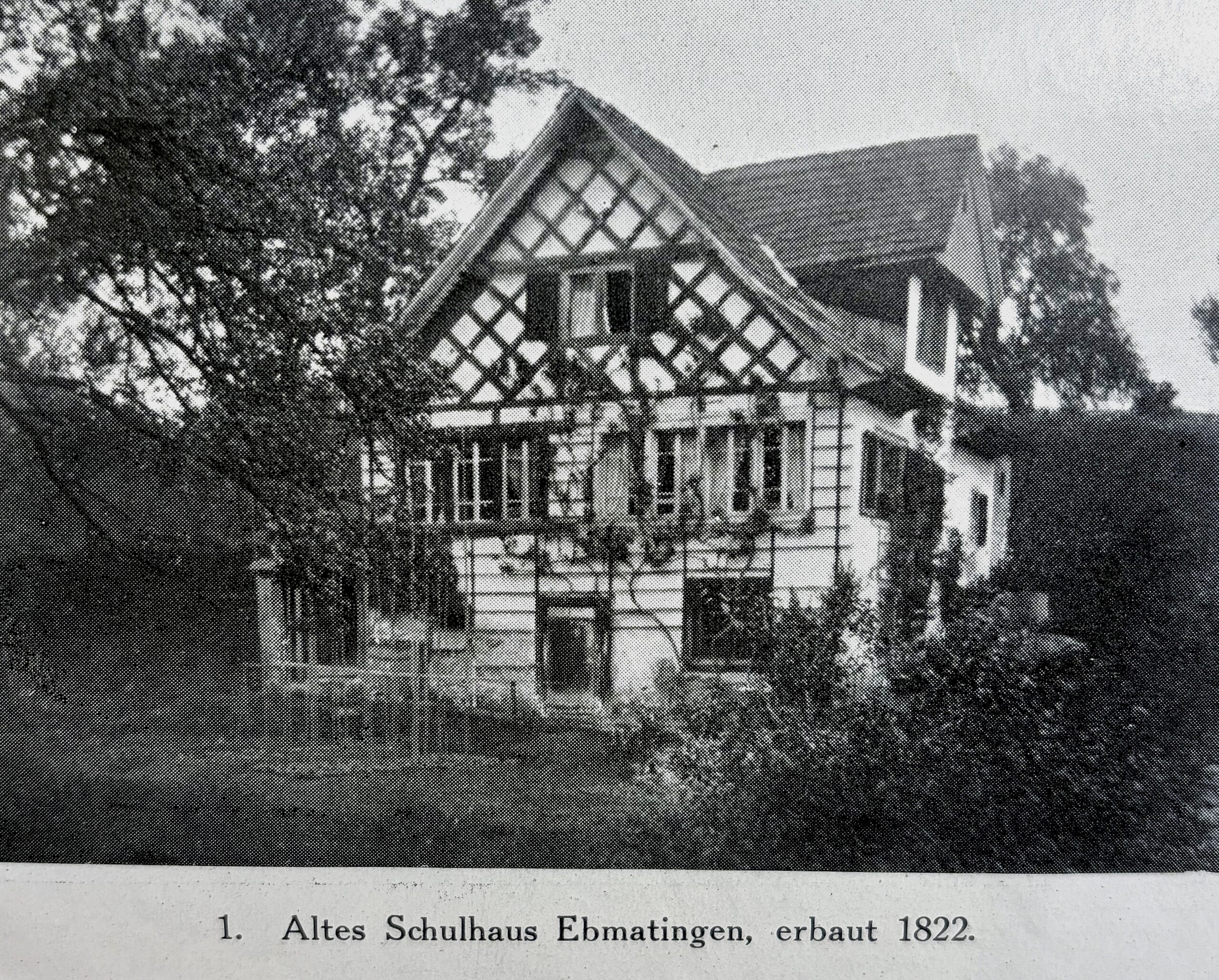 Historisches Fachwerkhaus mit Satteldach