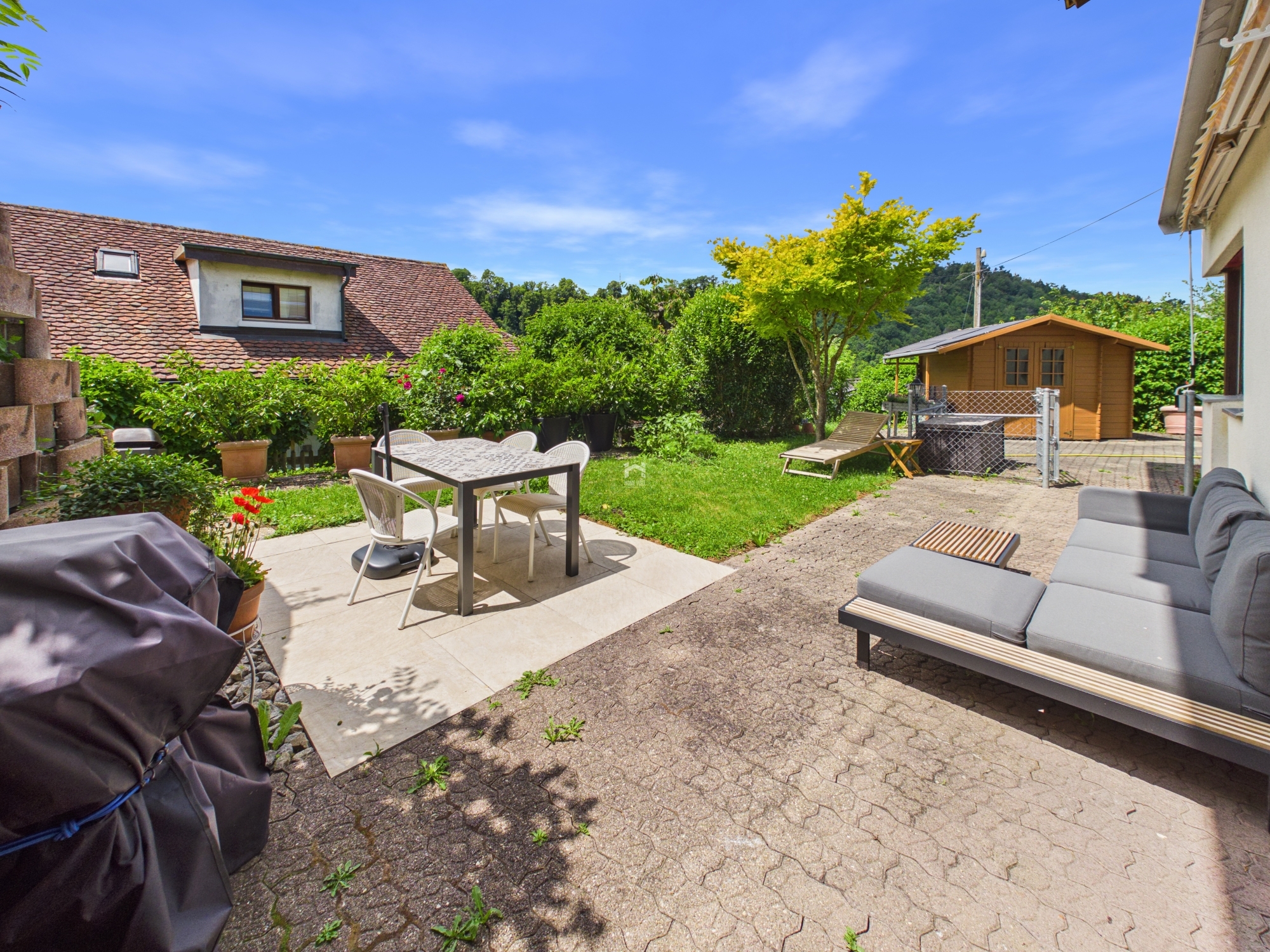Garten-Terrasse mit Sitzbereich