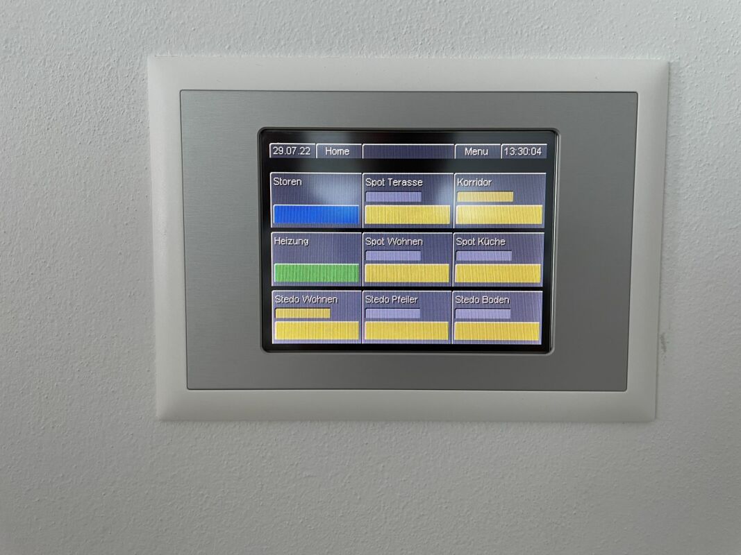 Wandbedienpanel für Smart-Home-Steuerung