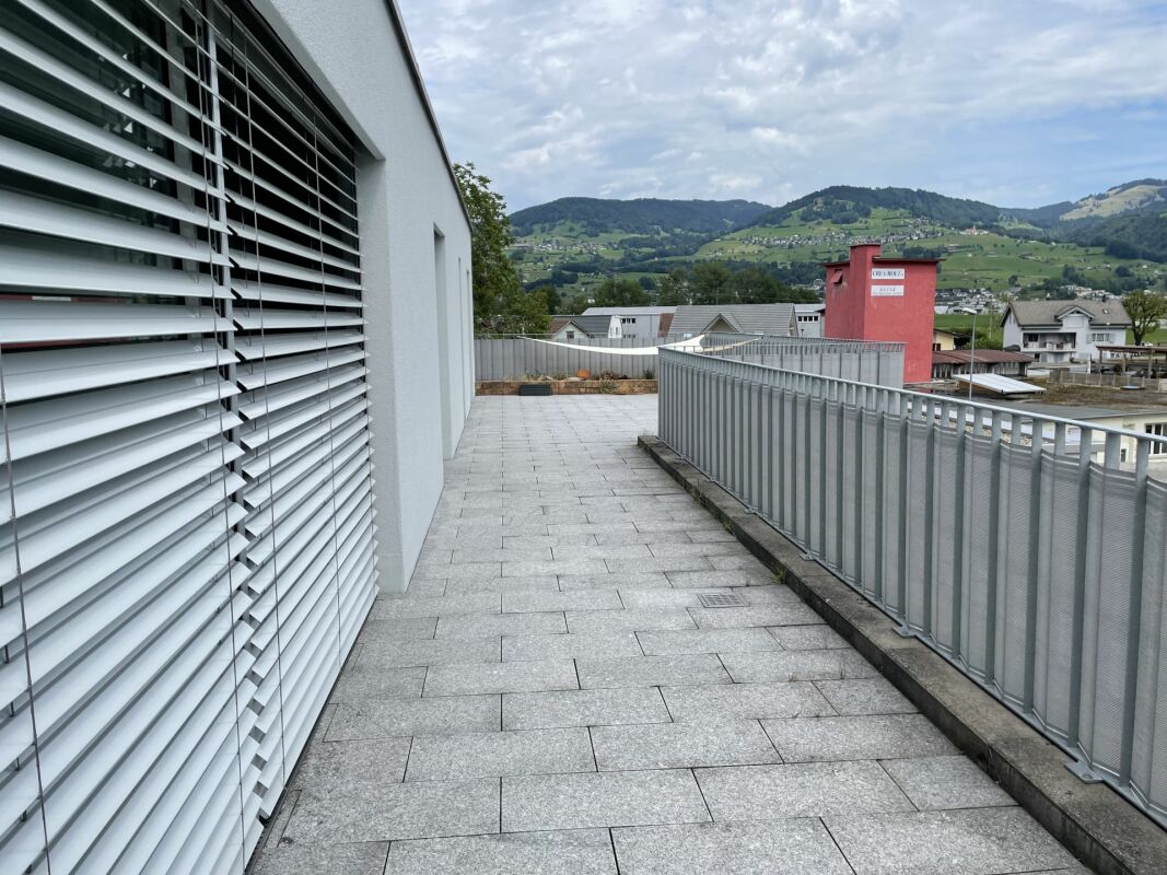 Balkon mit Bergblick