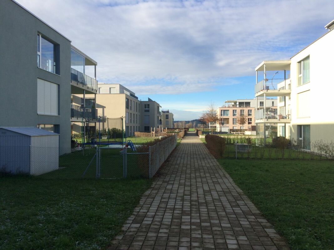 Wohnanlage mit Zuwegung im Innenhof