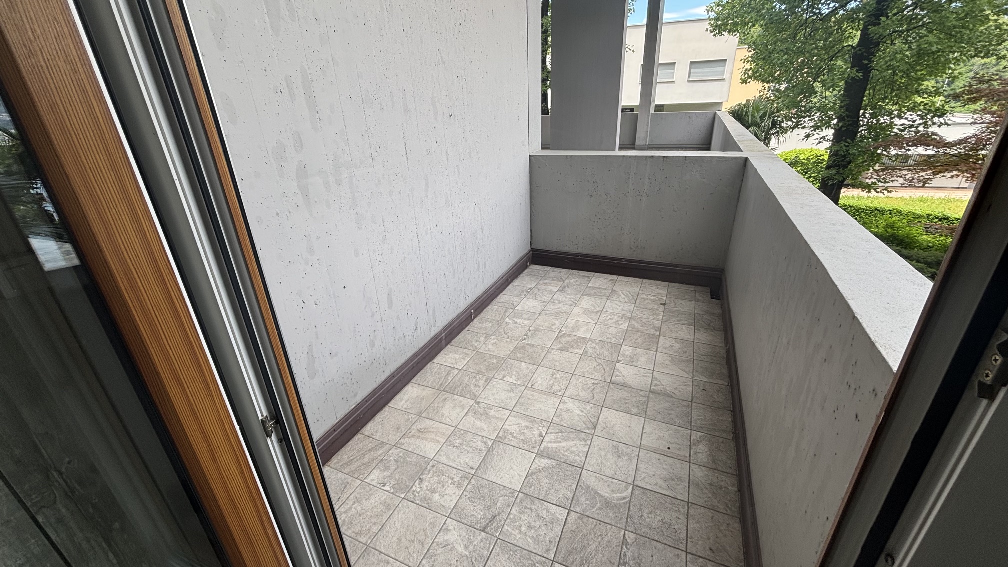 Balkon mit Blick ins Grüne