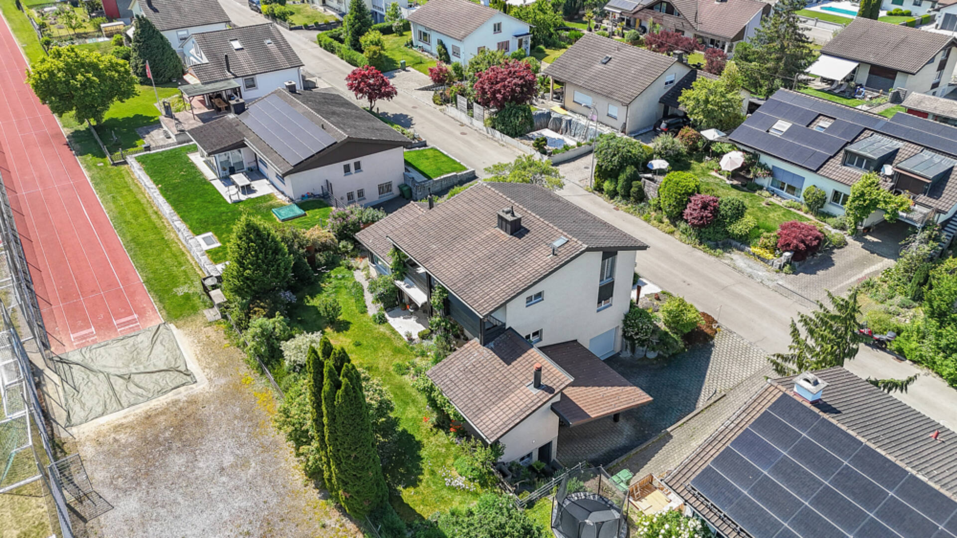 Luftaufnahme eines Wohngebiets