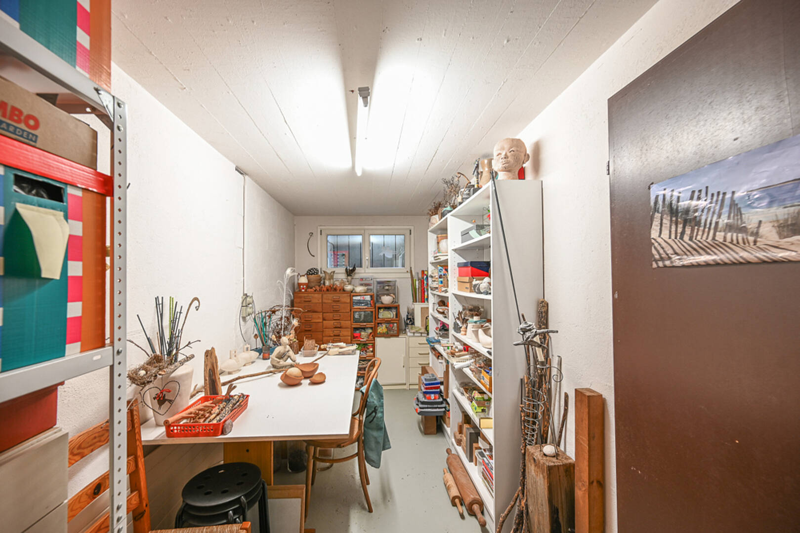 Kleiner Arbeits- und Lagerraum