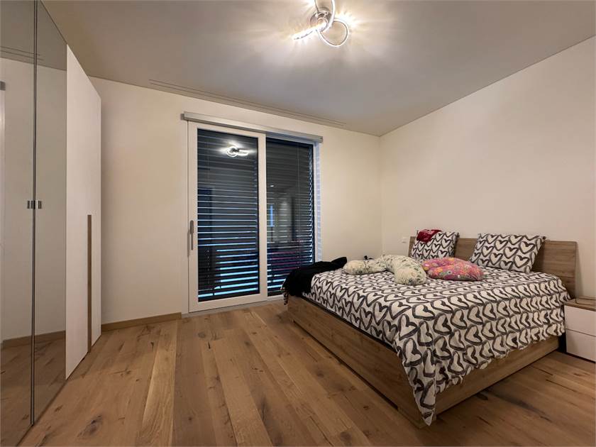 Schlafzimmer mit Balkonzugang