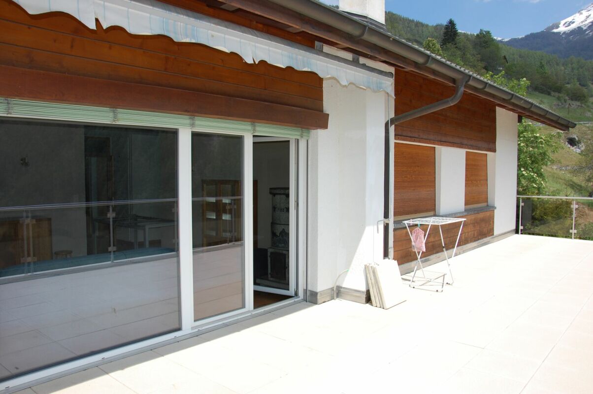 Terrasse mit Bergblick