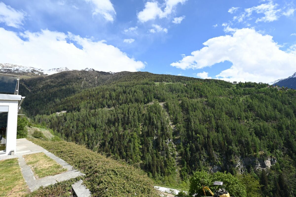 Bergblick von einer Terrasse