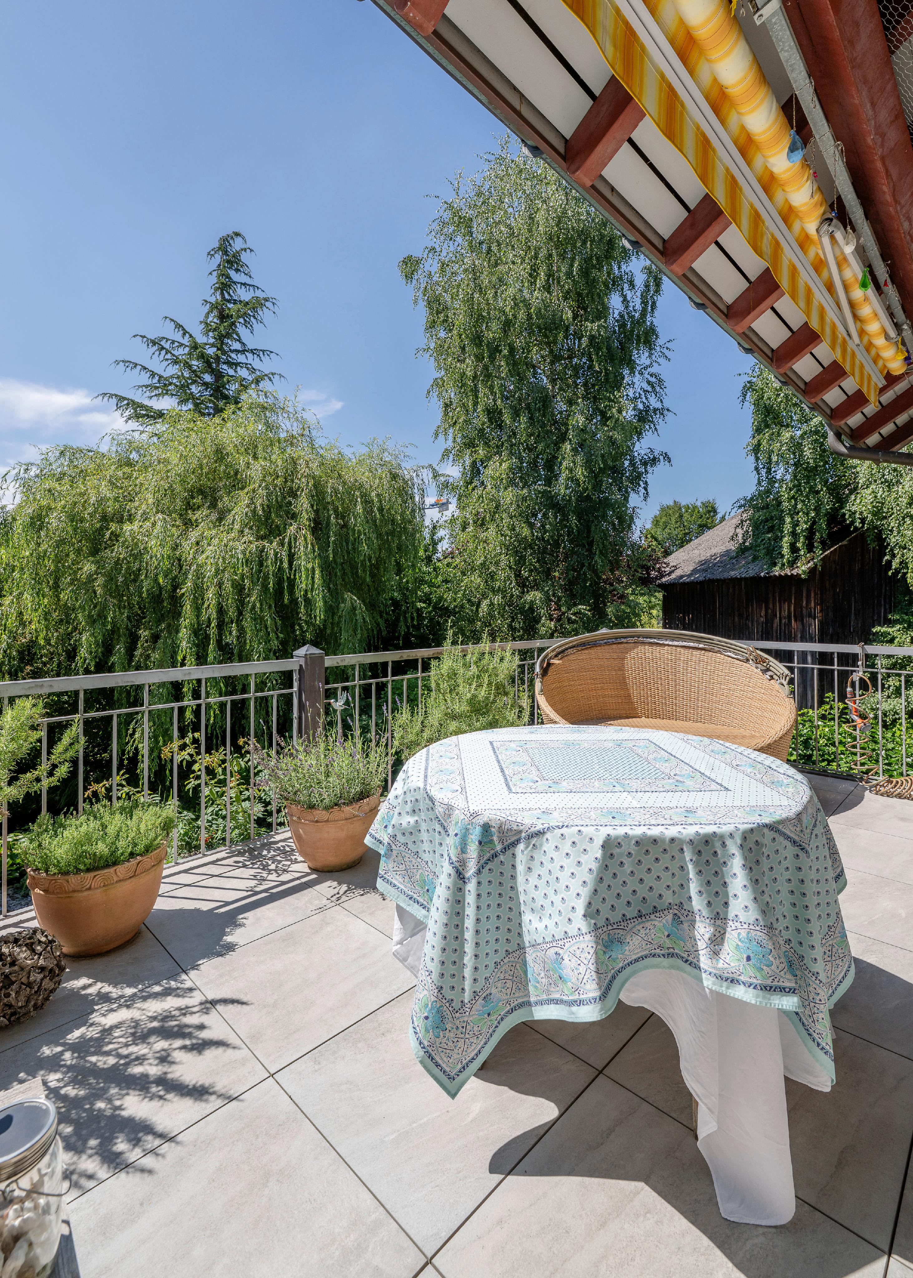 Balkon mit Gartenblick