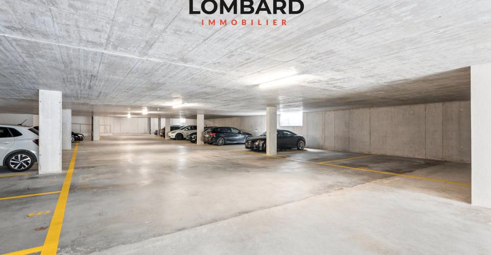 Tiefgarage mit Stellplätzen