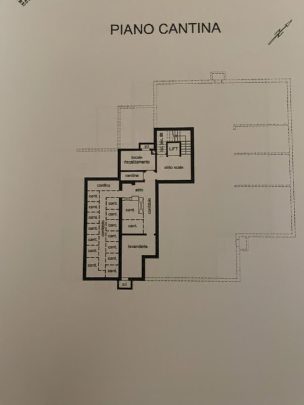 Kellergrundriss mit Bereichen und Treppenhaus