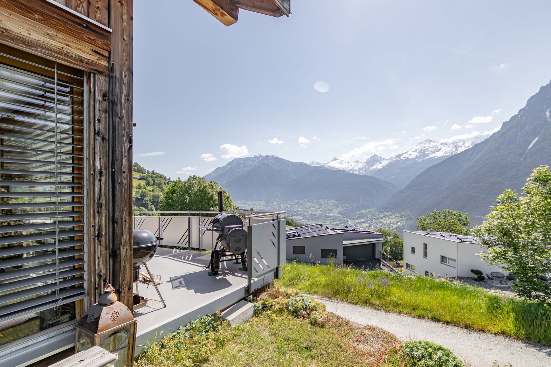 Terrasse mit Alpenpanorama