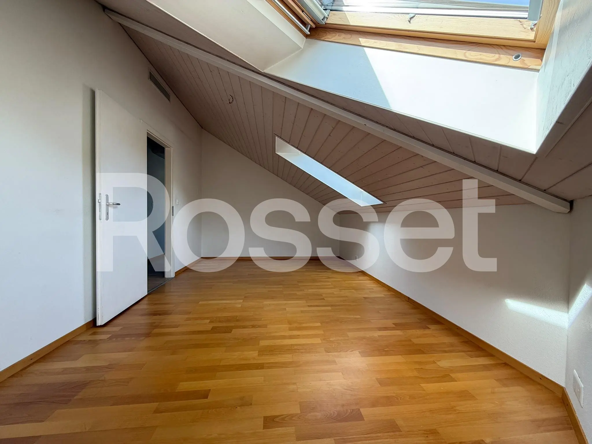 Ausgebauter Dachraum mit Dachschrägen
