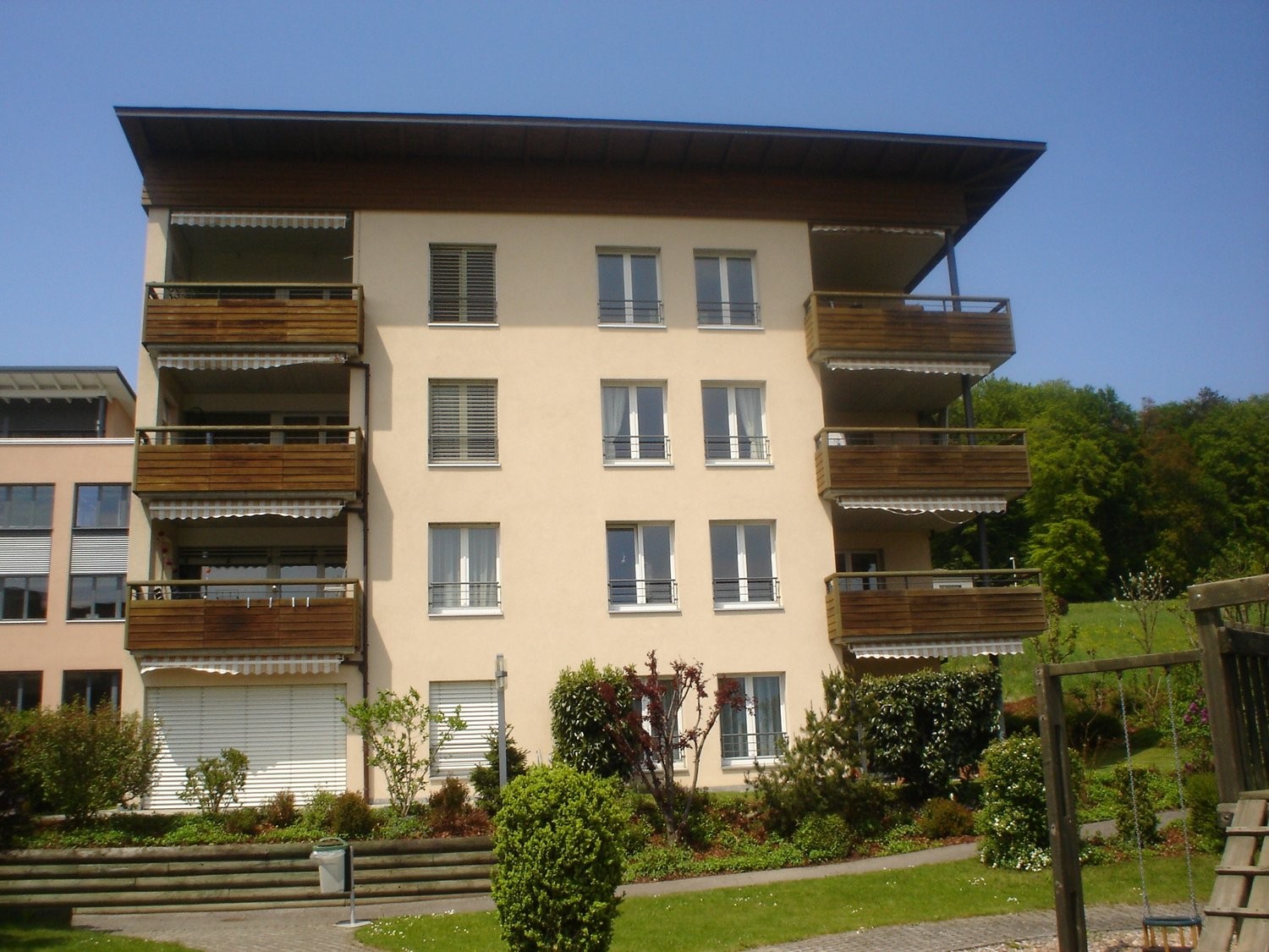 4,5-Zimmerwohnung im 2. Stock mit Balkon – Villars-sur-Glâne