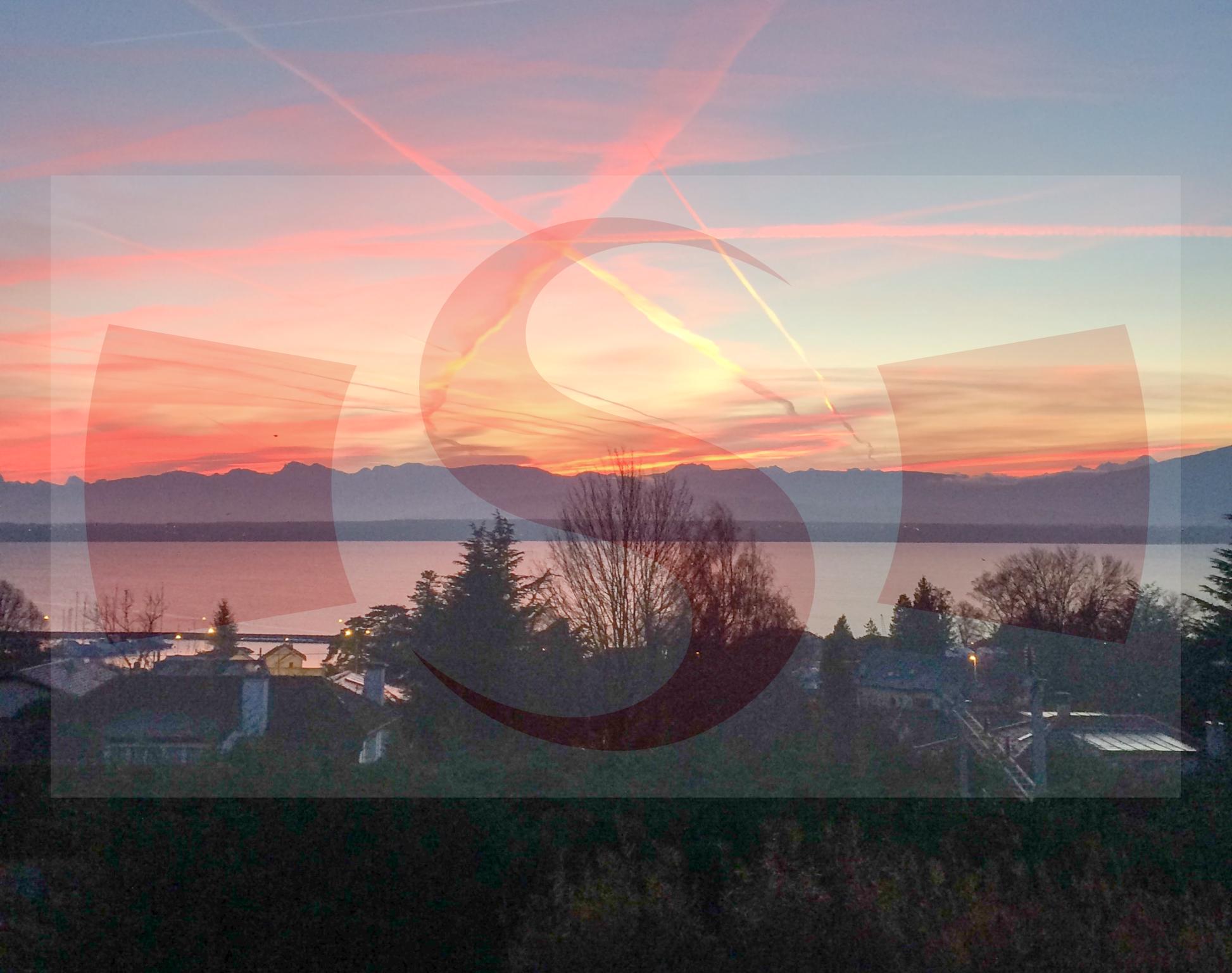 Seeblick bei Sonnenuntergang