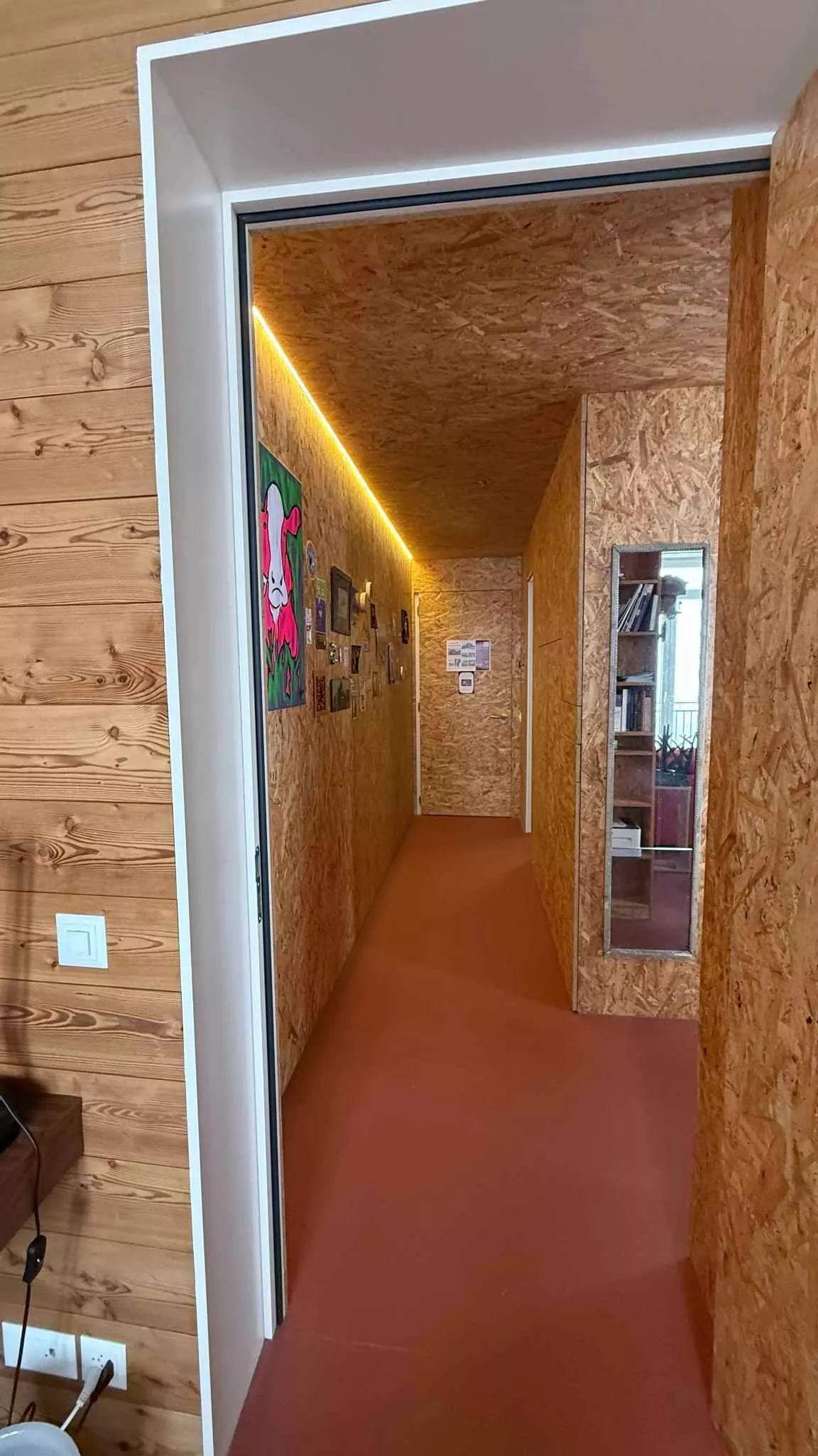 Flur in Holzoptik