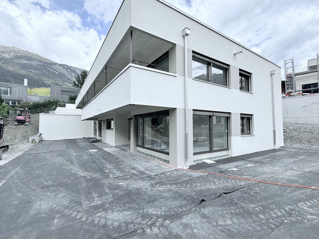 Einzigartige Erdgeschoss Wohnung mit alpinen Weitblick in Brig und grosser Sonnenterasse – Brig