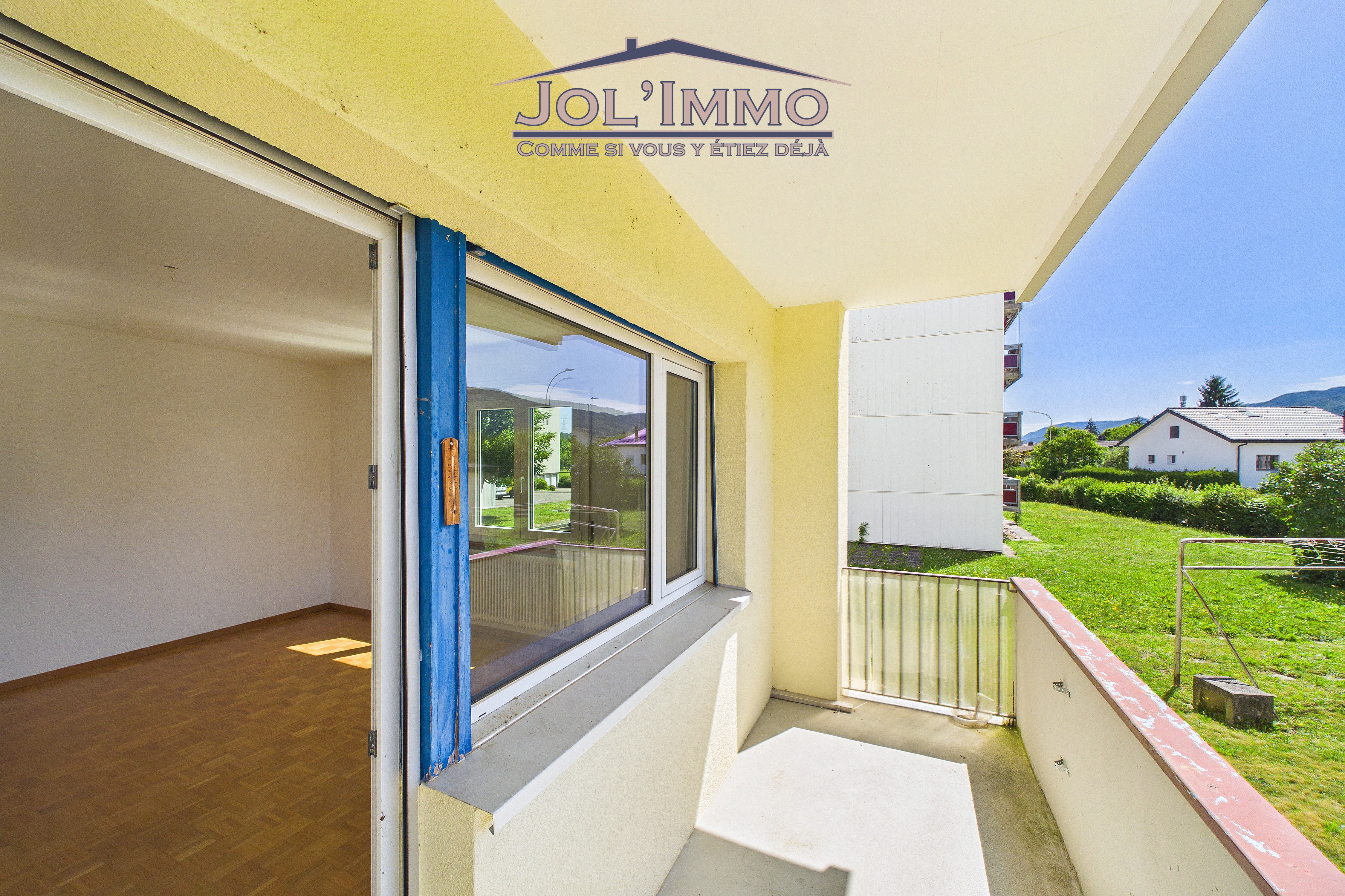 Balkon mit Blick ins Grüne