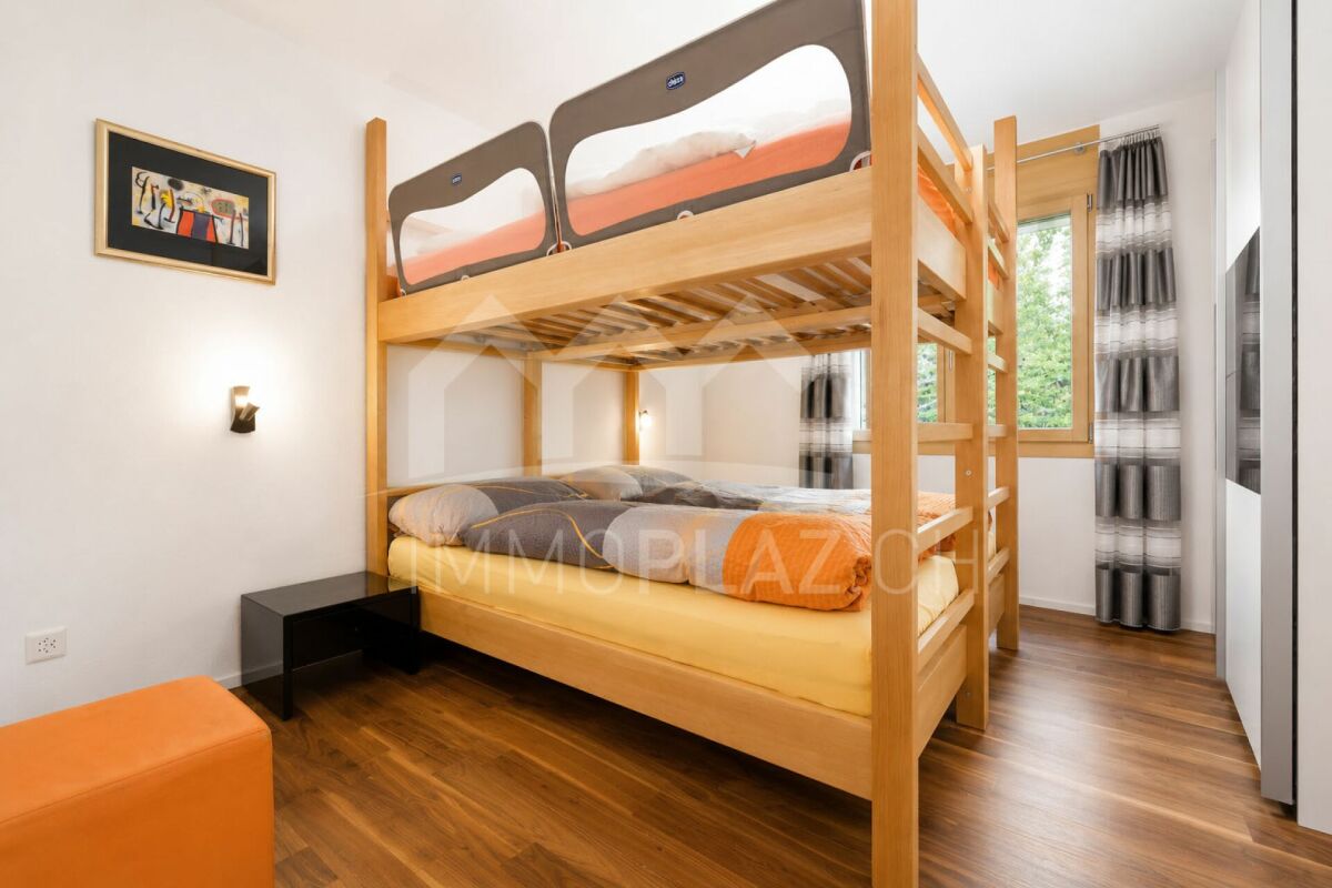 Schlafzimmer mit Hochbett