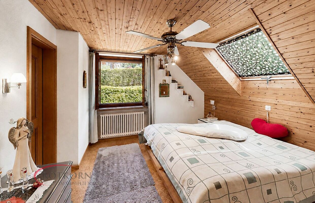 Gemütliches Dachgeschoss-Schlafzimmer