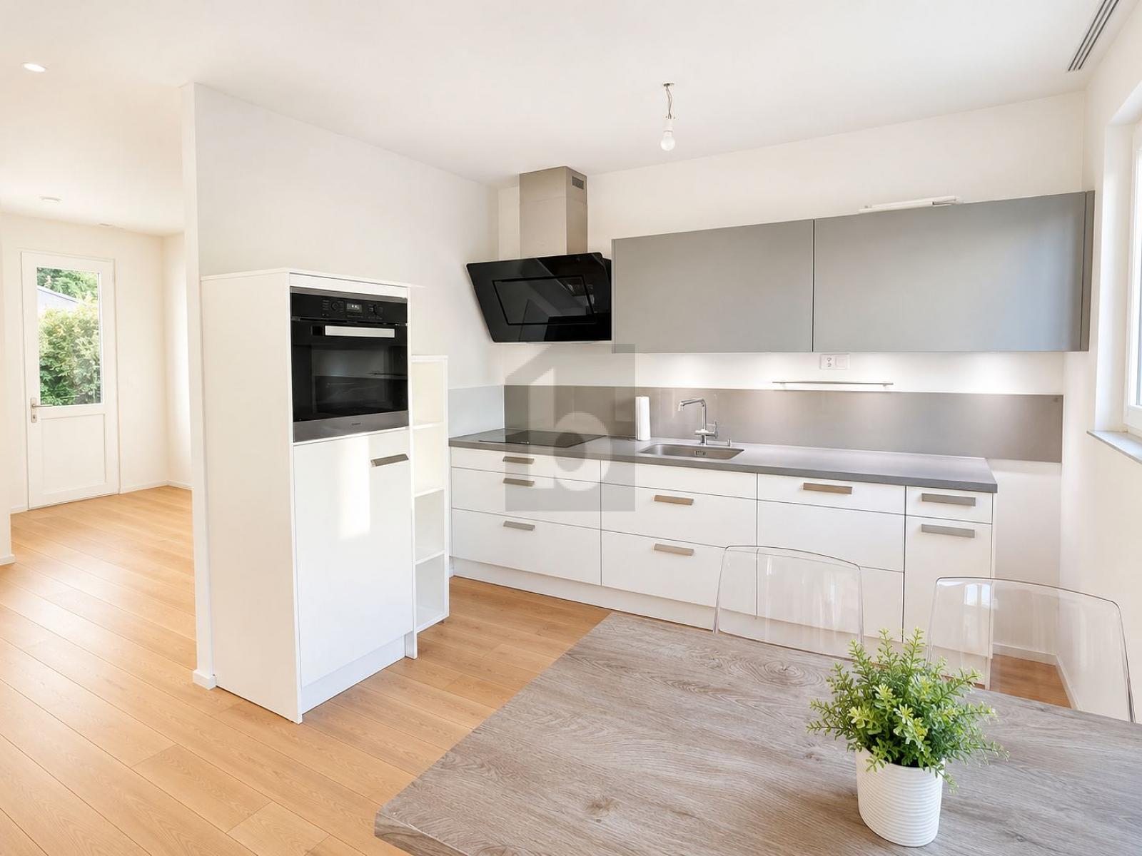 KOMPAKT, MODERN, MIT BALKON – Münchenstein